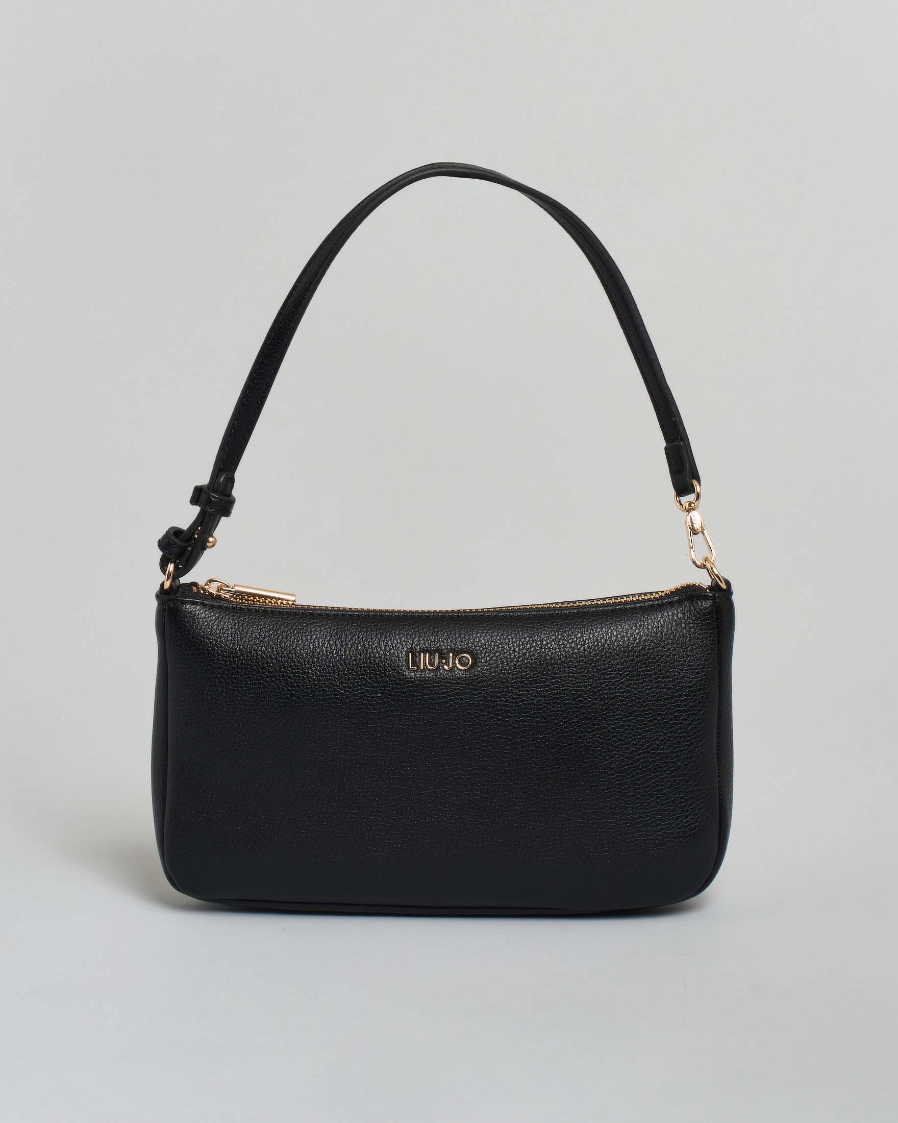 Borsa a busta nera Liu Jo Accessories in similpelle martellata con scritta tracolla allungabile