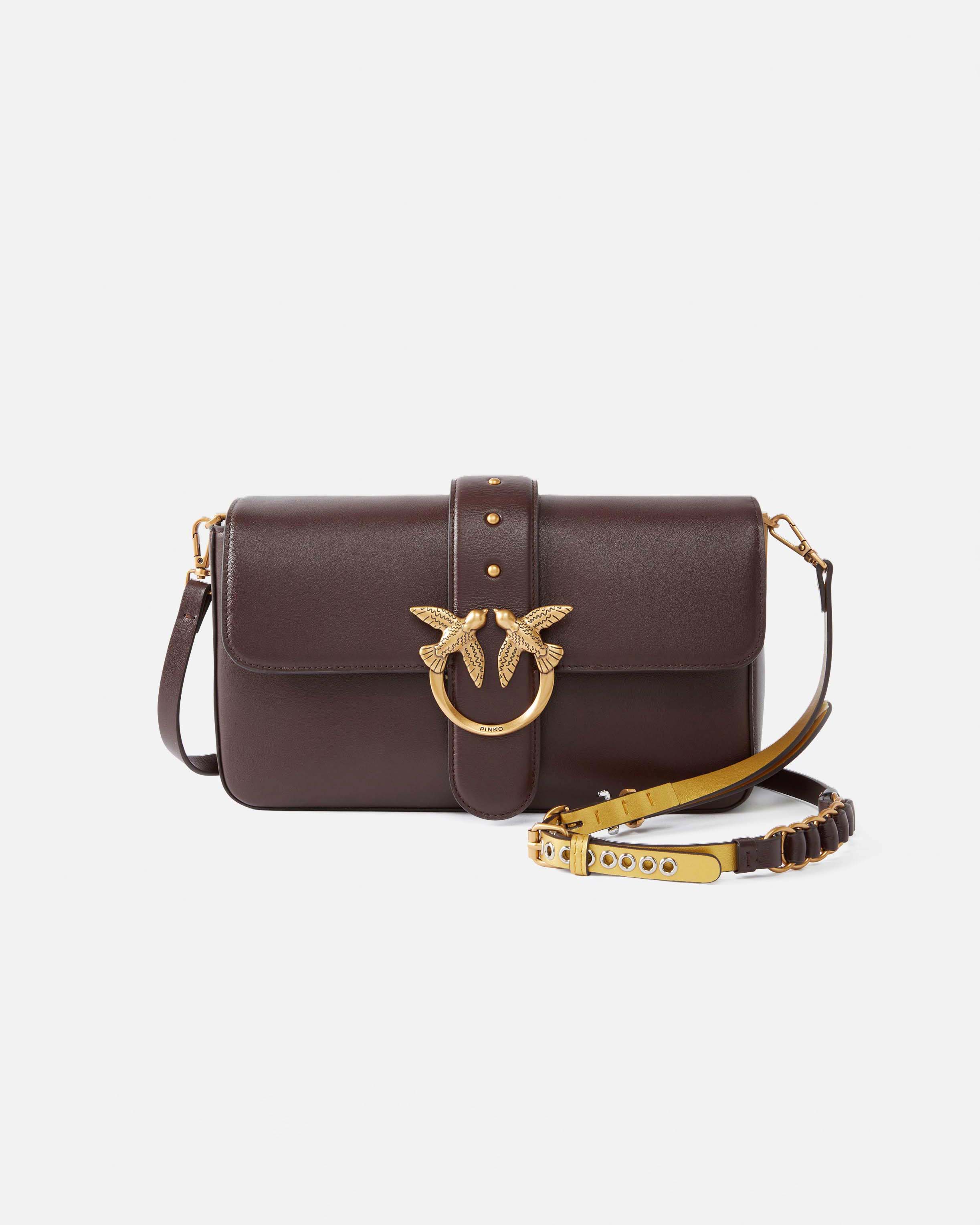 Love Bag One Slouchy color mogano in pelle liscia con fibbia Love Birds dorata con doppia tracolla a catena e con anelli decorativi