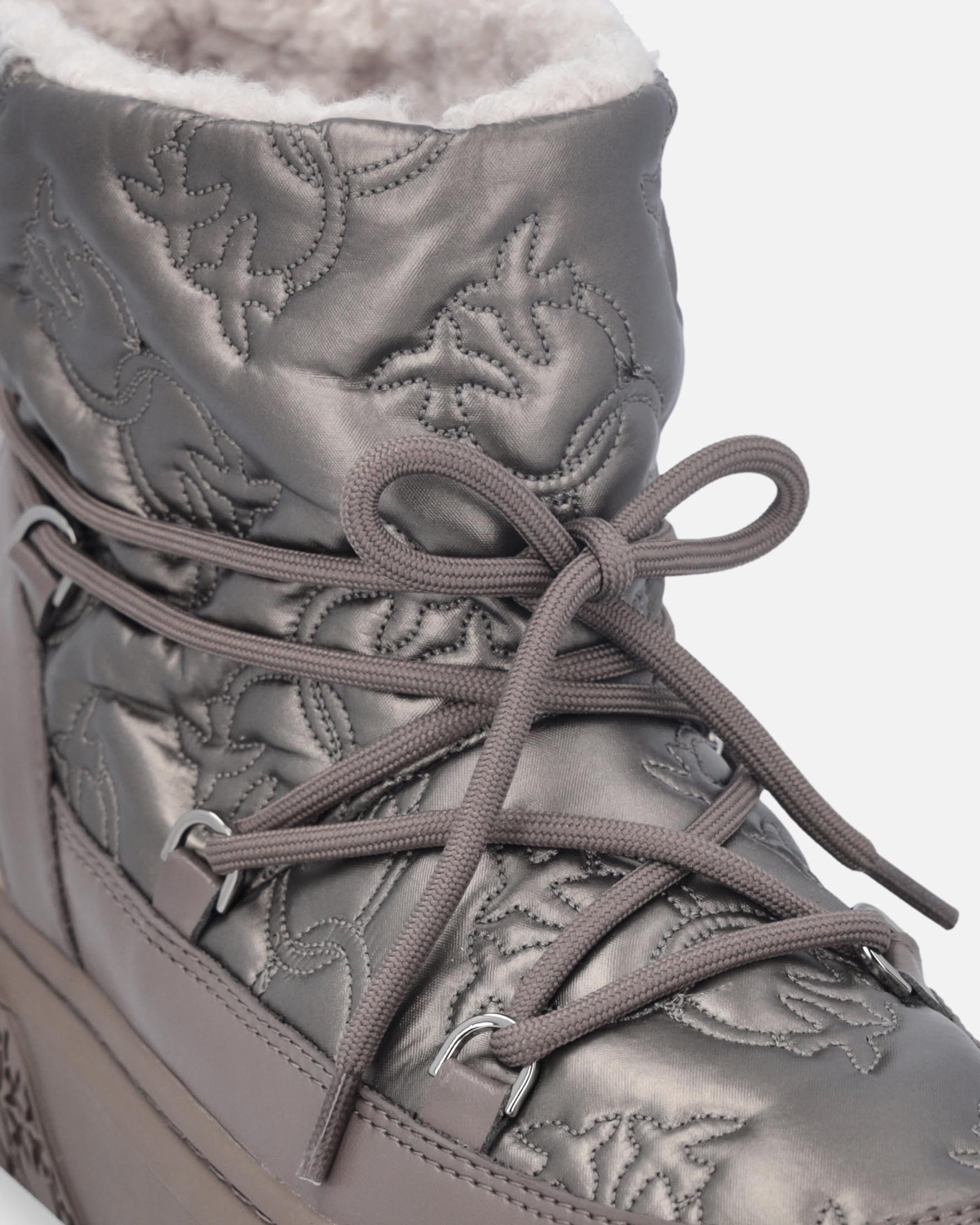 Boots color bronzo Pinko in tessuto effetto pelle con scritta logo all over ricamata e gomma alta tono su tono image