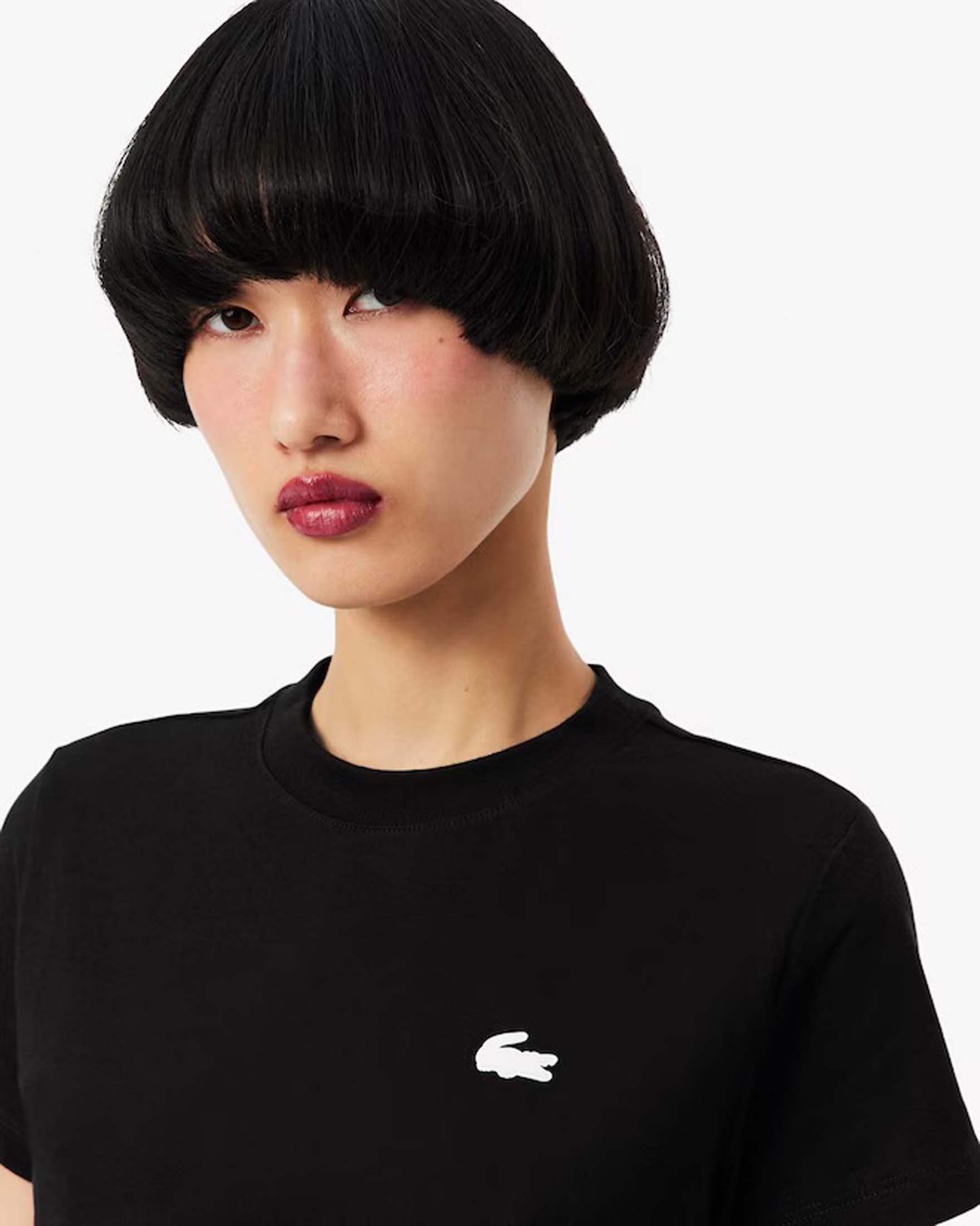 T-shirt nera Lacoste in cotone stretch con scollo tondo e logo bianco gommato cucito sul petto image