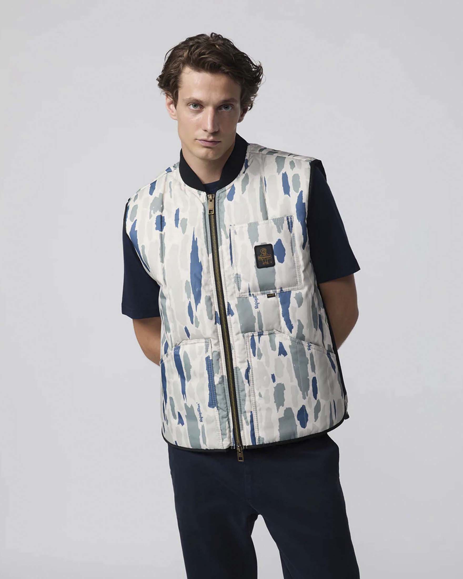 Gilet Refrigiwear Original Vest panna in nylon Oxford a fantasia mimetica indaco e salvia image