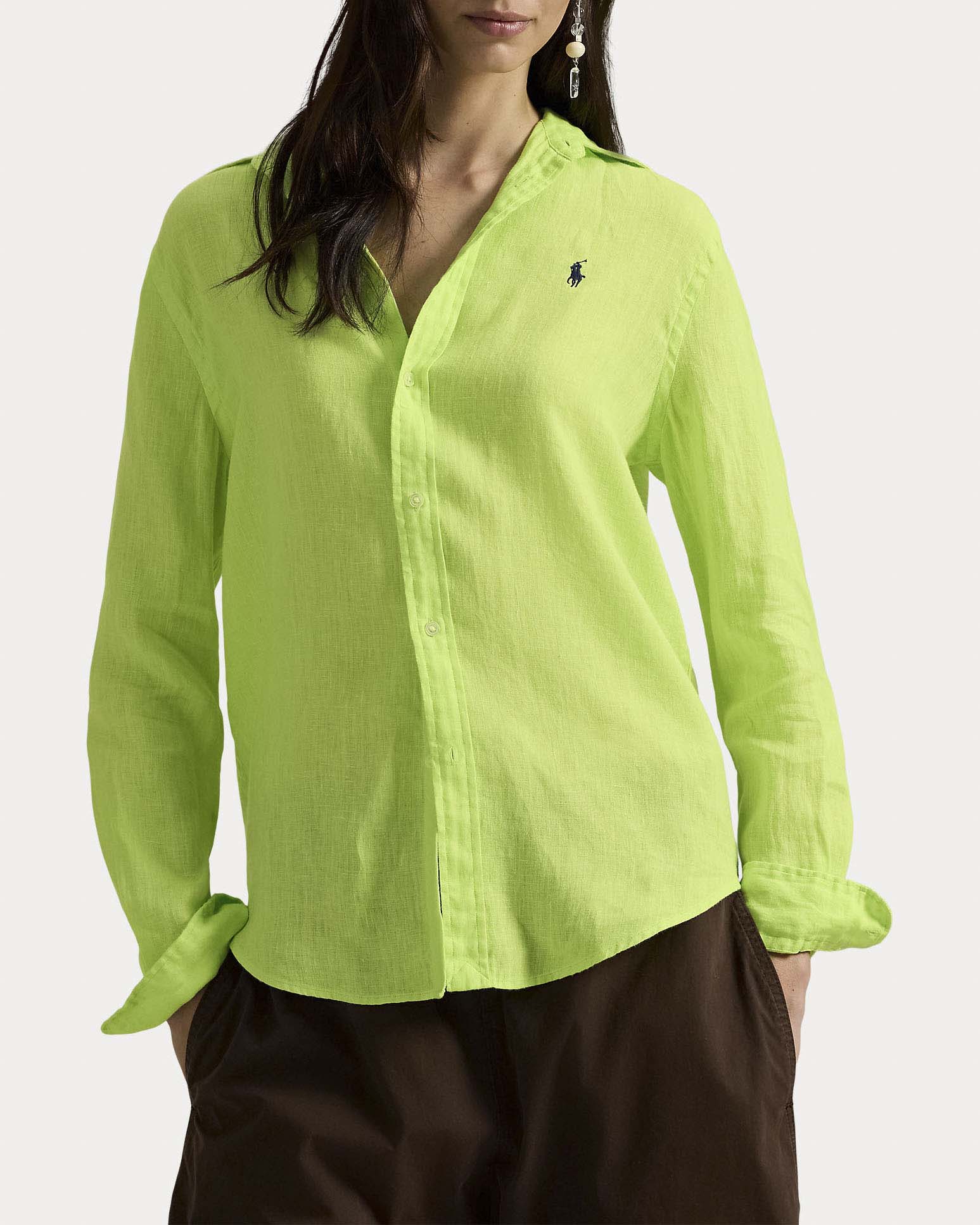 Camicia color lime Polo Ralph Lauren in lino con logo ricamato sul petto a contrasto image