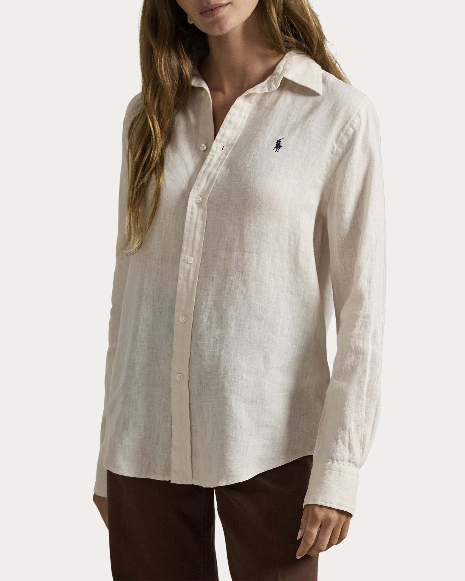 Camicia color avorio Polo Ralph Lauren in lino con logo ricamato sul petto a contrasto image