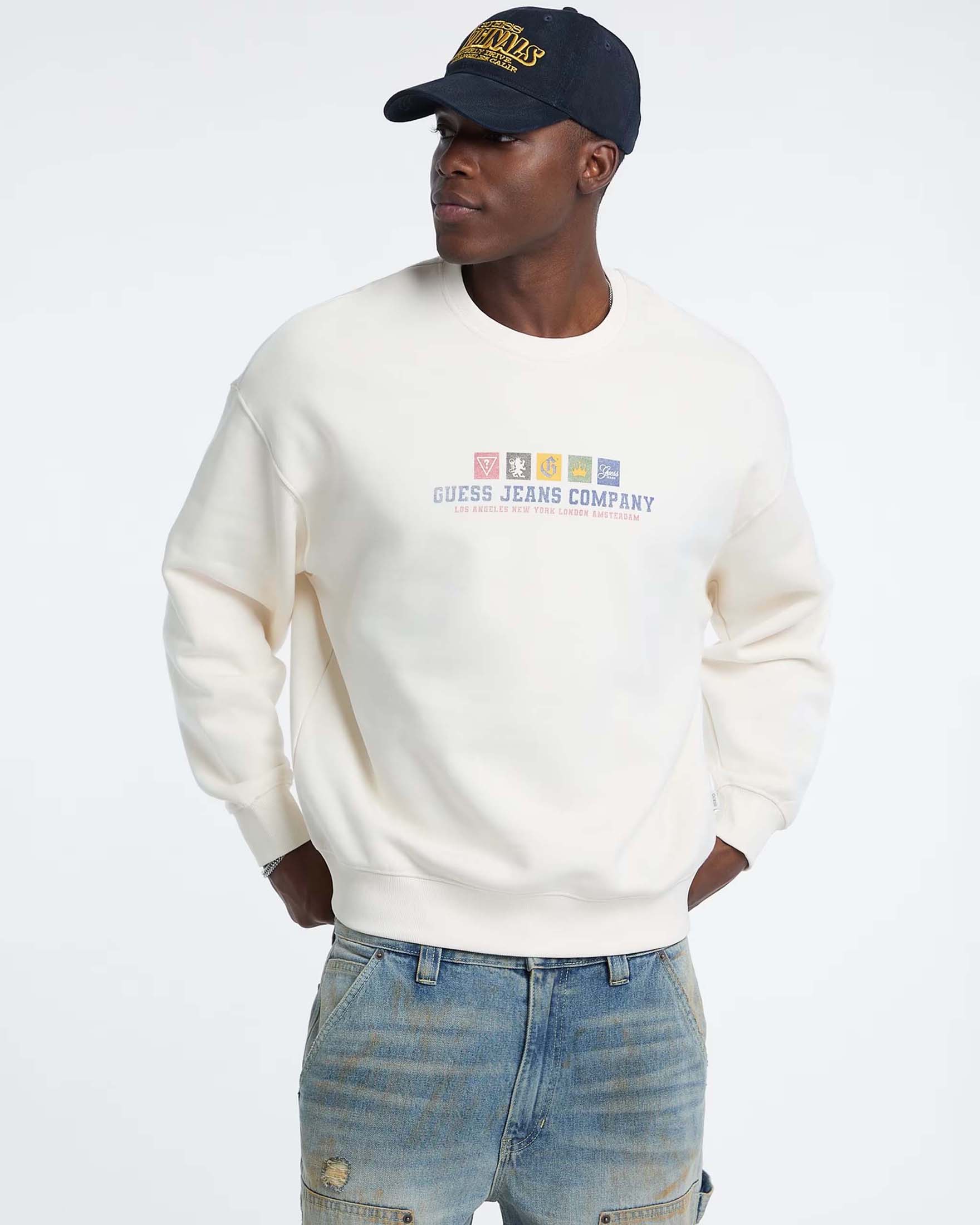 Felpa girocollo Guess Jeans panna in misto cotone con stampa logo frontale image