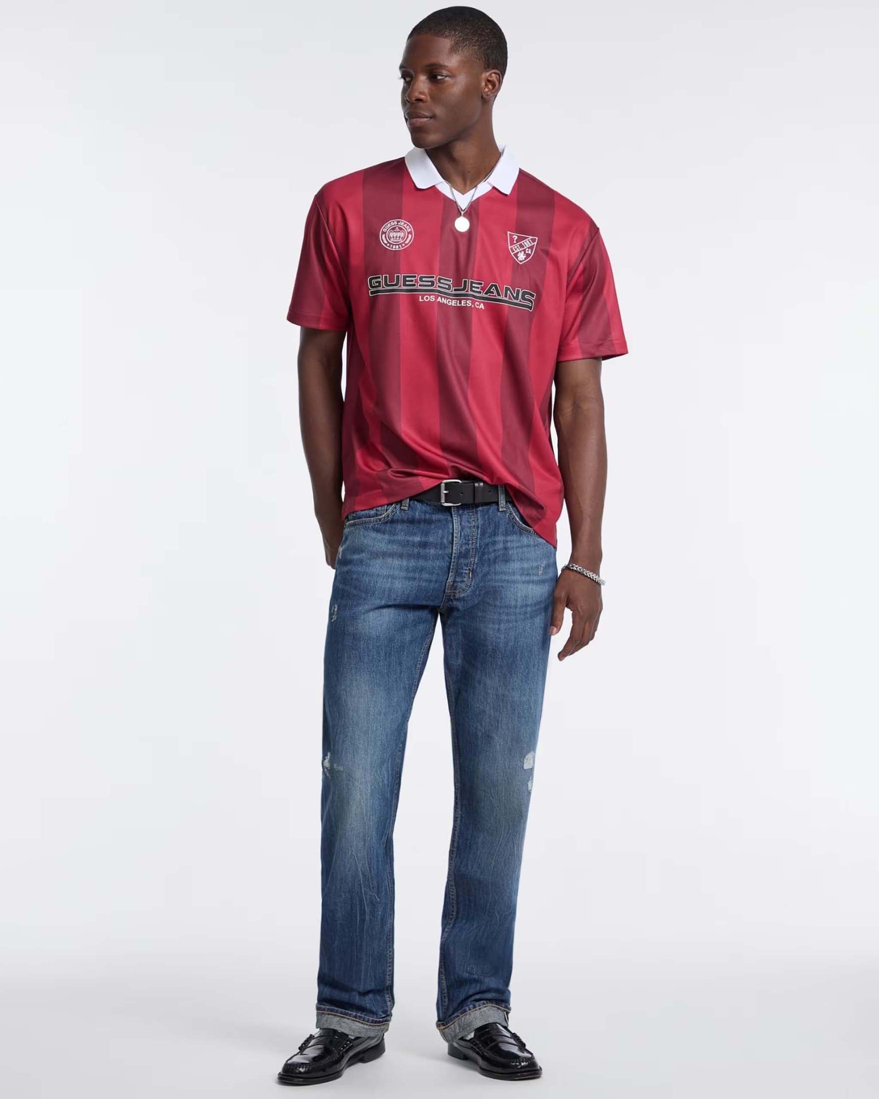 Guess Jeans straight blu dark wash in denim elasticizzato con abrasioni