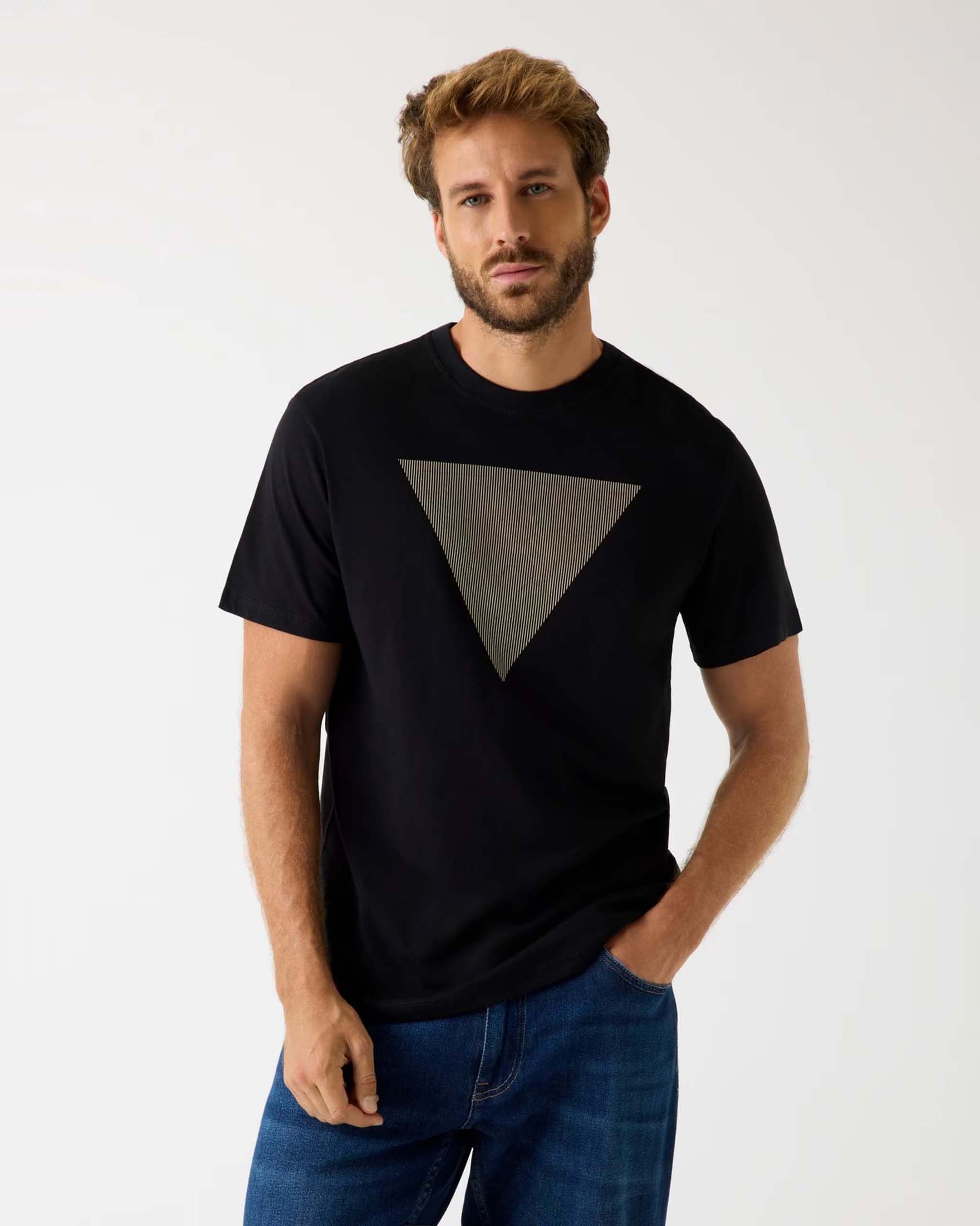 T-shirt Guess nera in cotone con stampa frontale logo triangolo image