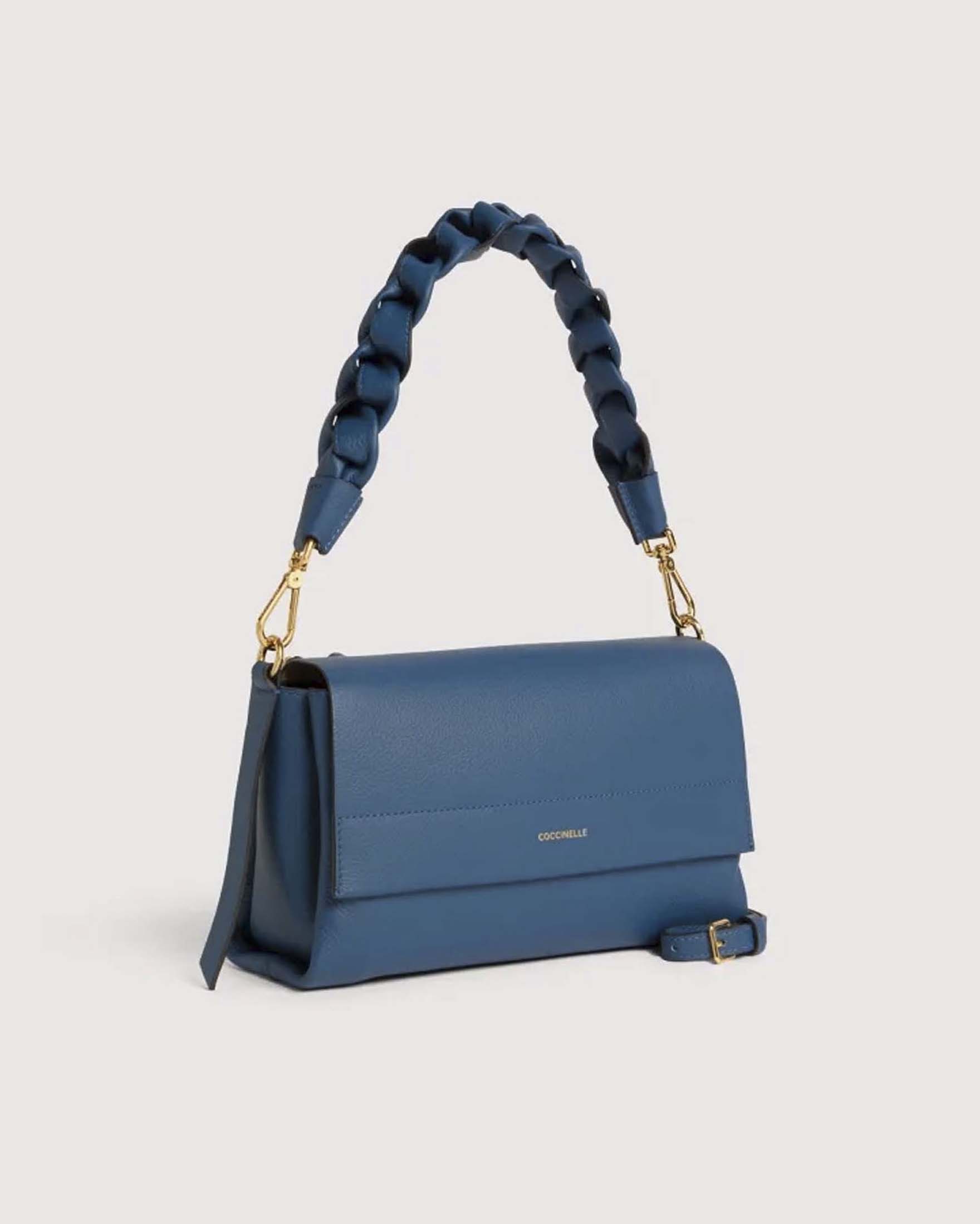 Borsa a spalla Coccinelle Boheme Small ottanio in pelle double con chiusura a patta magnetica image