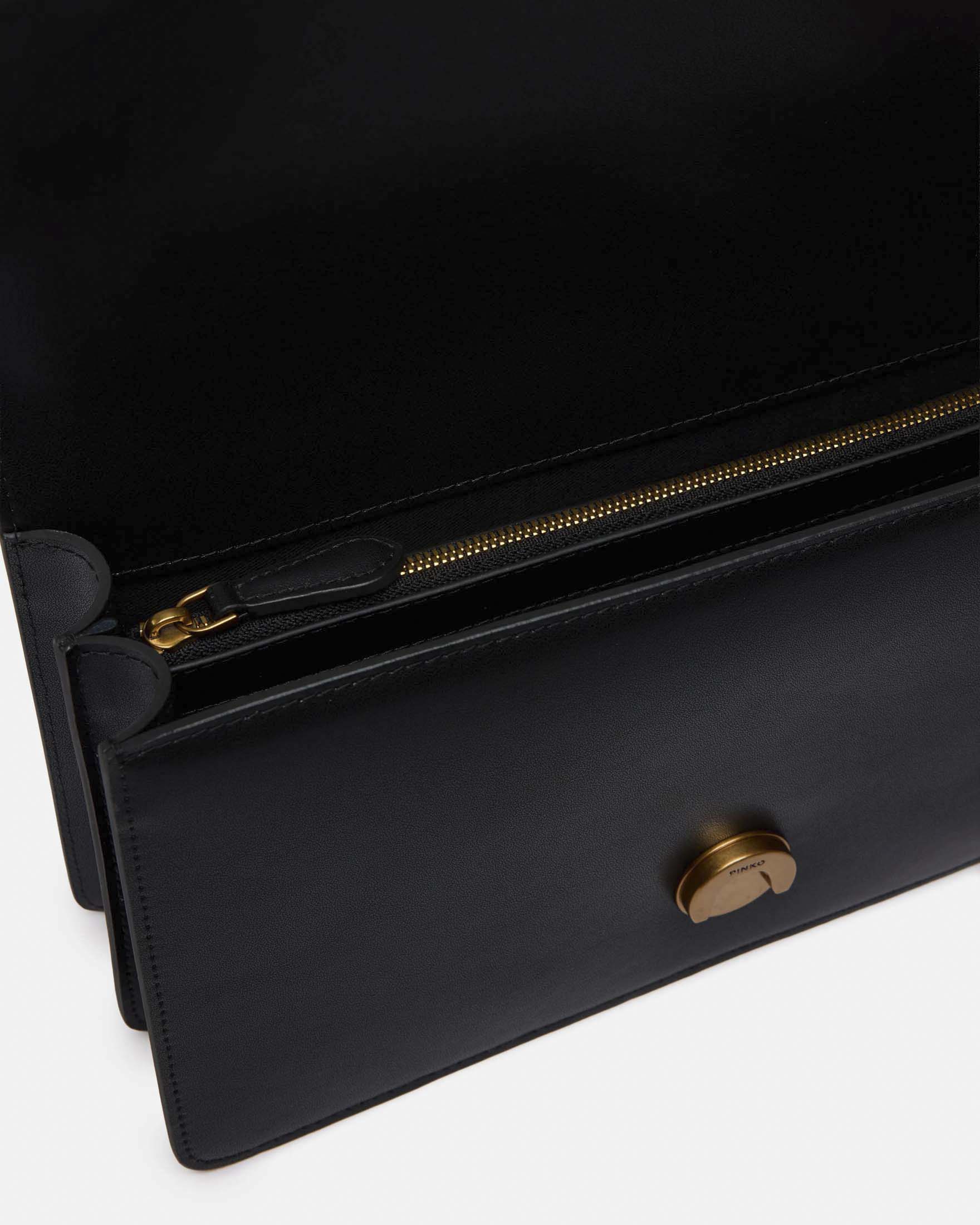 Borsa Love Bag One Pinko in pelle liscia nera con fibbia Love Birds dorata e tracolla a catena image