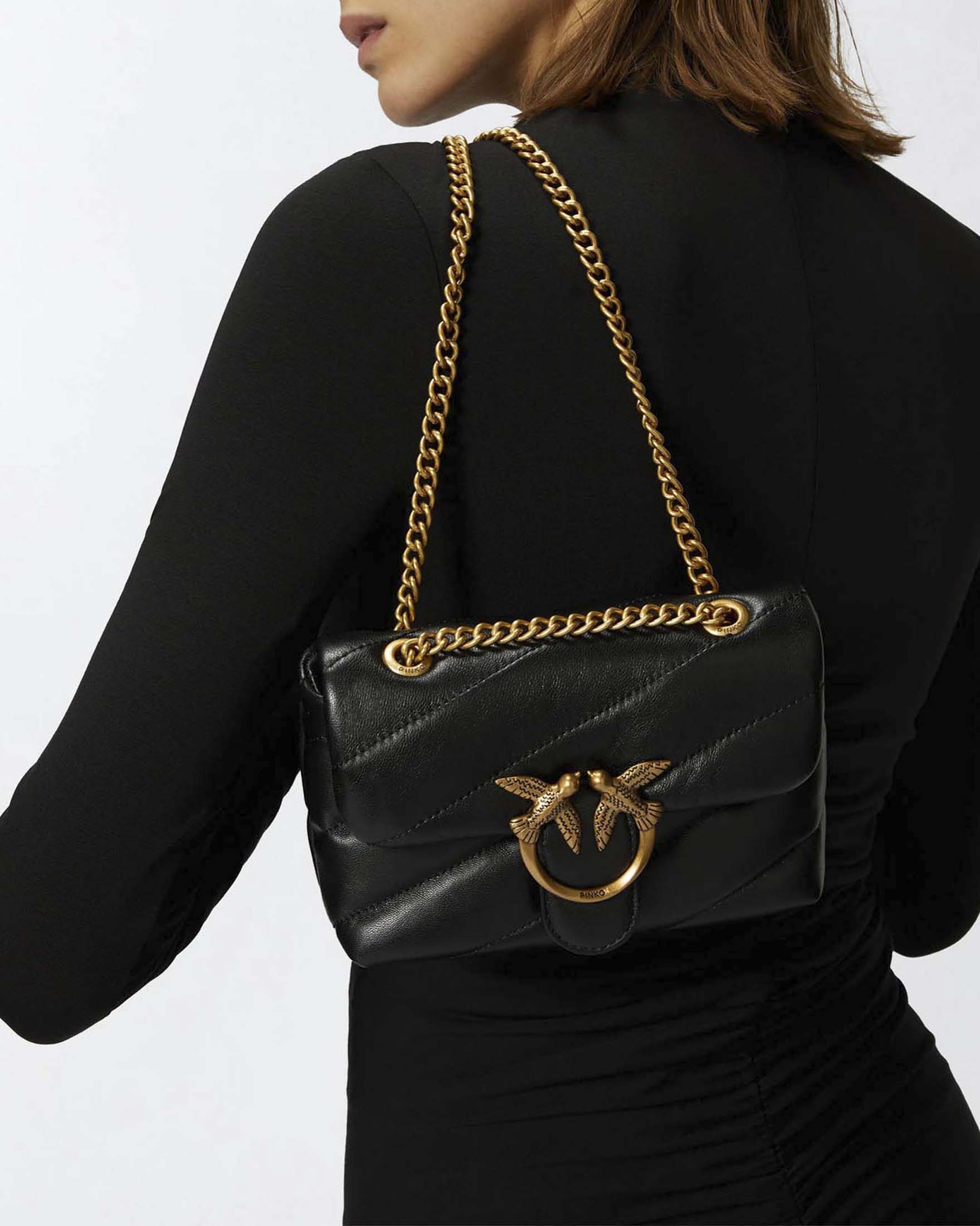 Borsa Baby Love Bag Puff Pinko in pelle nera con fibbia Love Birds dorata e tracolla image