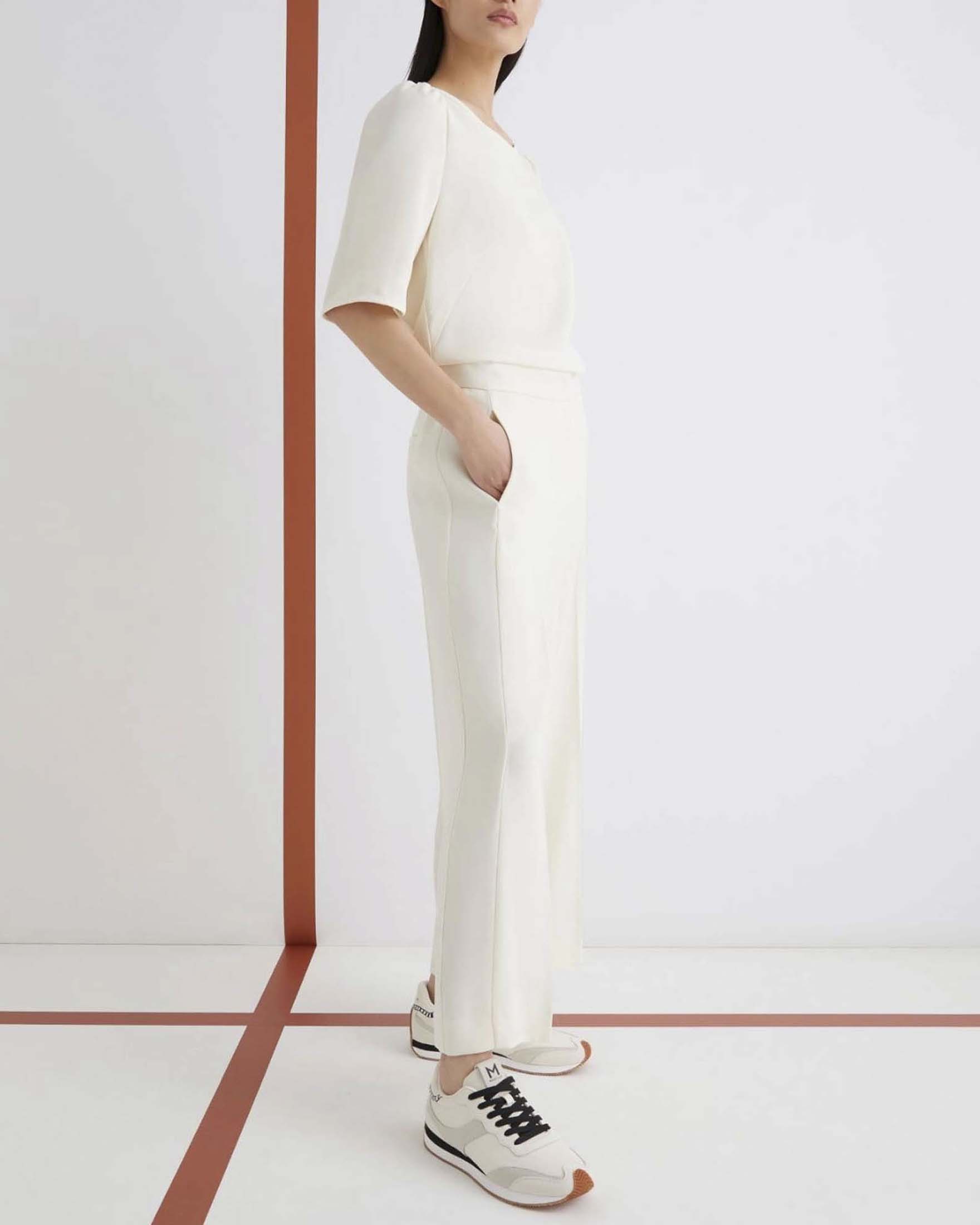 Pantalone dritto bianco Marella Art. 365 in crêpe envers satin con bande image