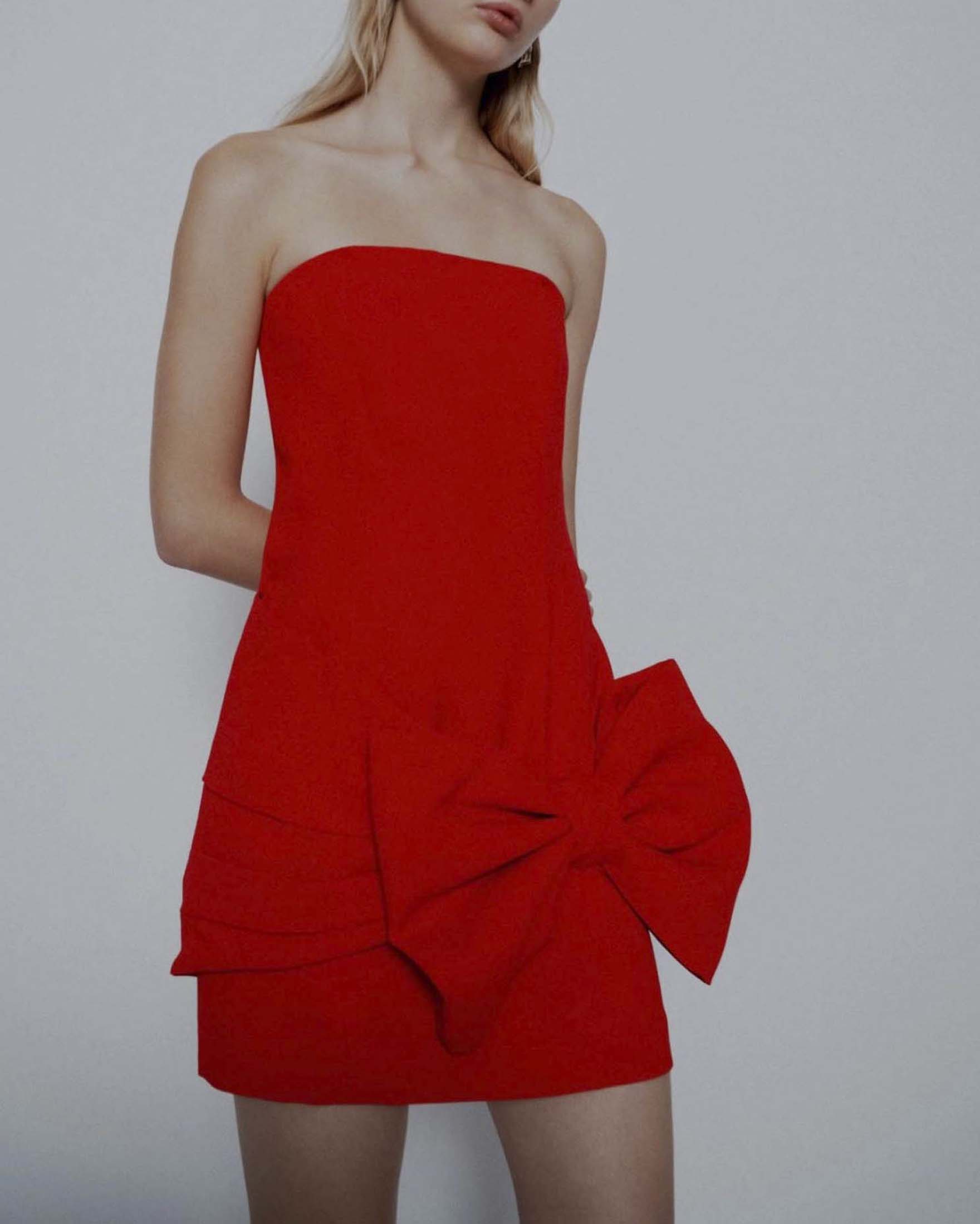 Abito bustier corto rosso Marella Art. 365 in crêpe envers satin con fiocco image