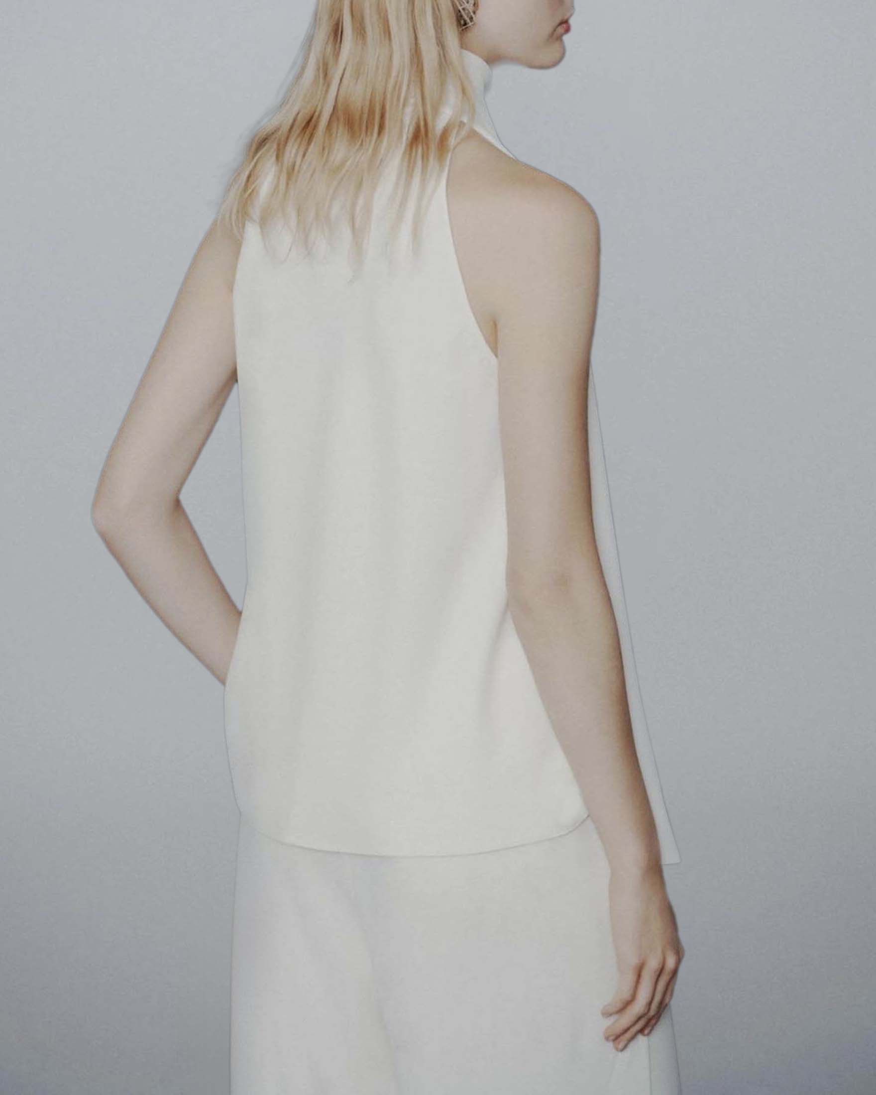 Top all'americana bianco Marella Art. 365 in crêpe envers satin con fusciacca image