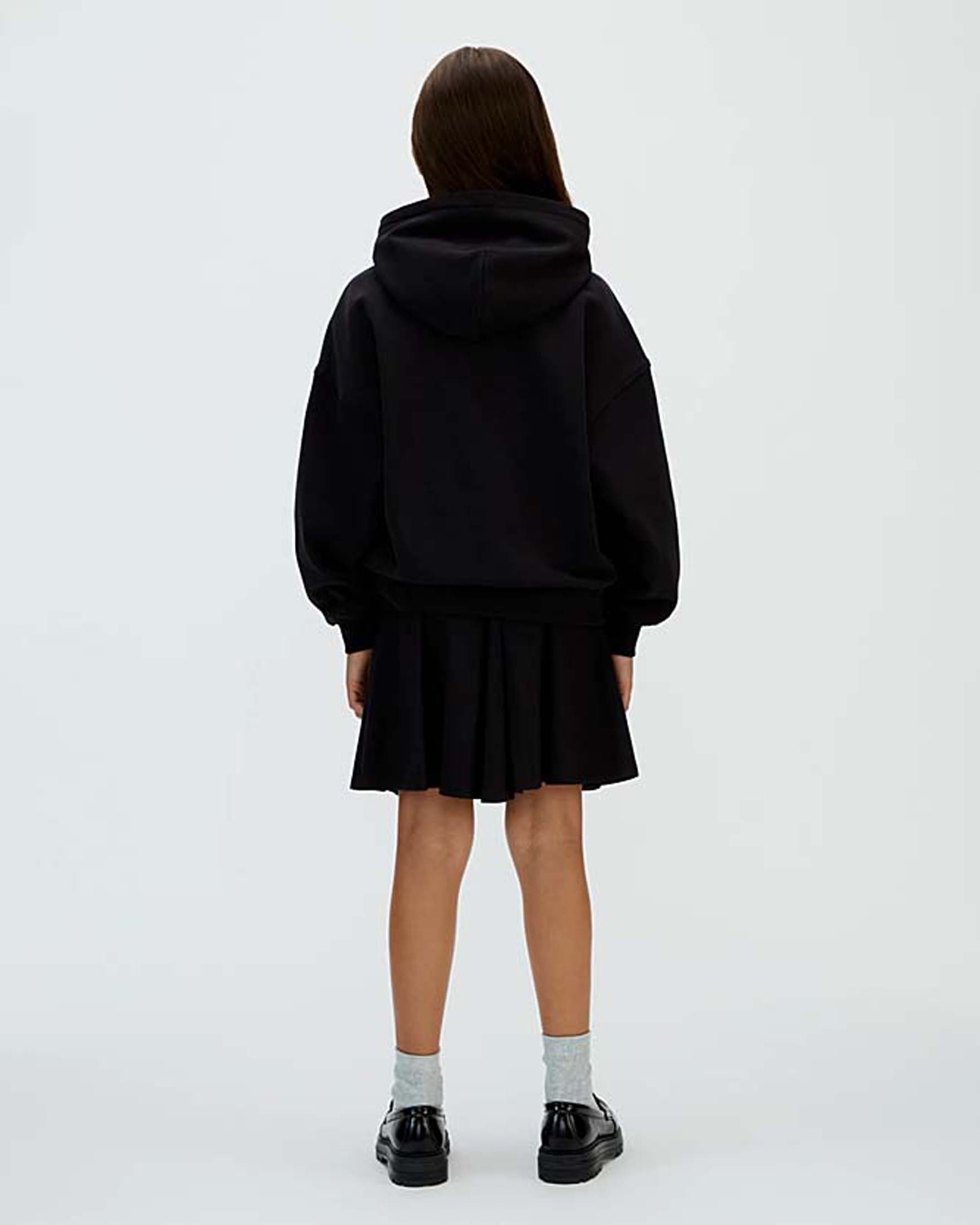 Felpa Calvin Klein nera con cappuccio e logo scritta in velluto image