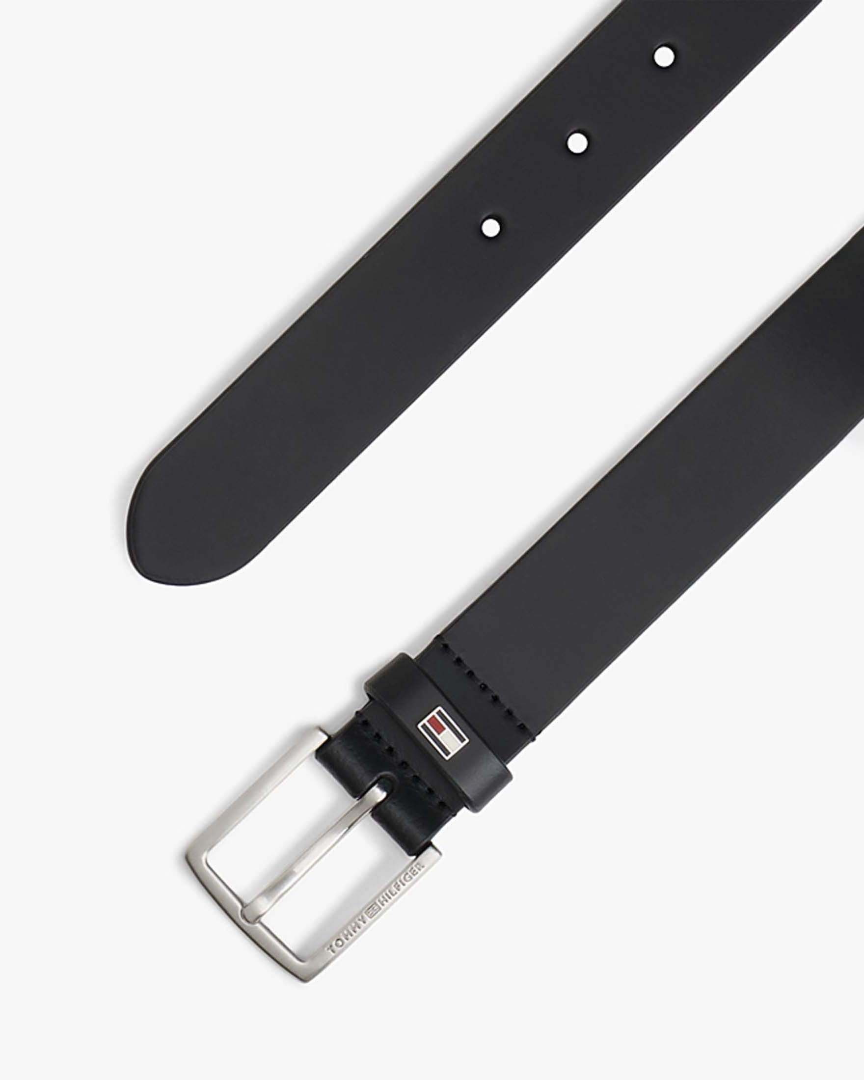 Cintura Tommy Hilfiger nera in pelle con fibbia in metallo e mini logo image