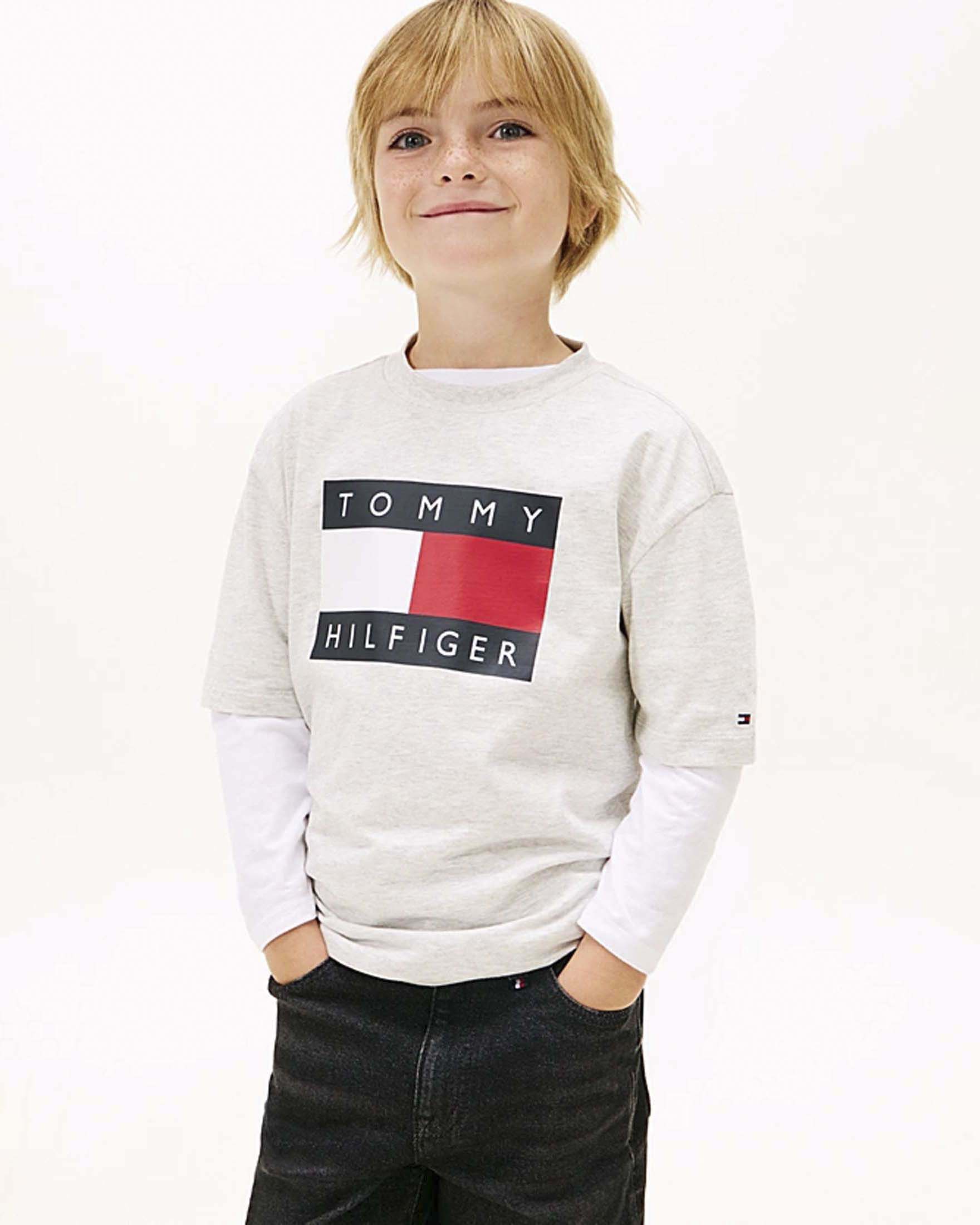 T-shirt Tommy Hilfiger grigio in puro cotone con bandiera logo icon