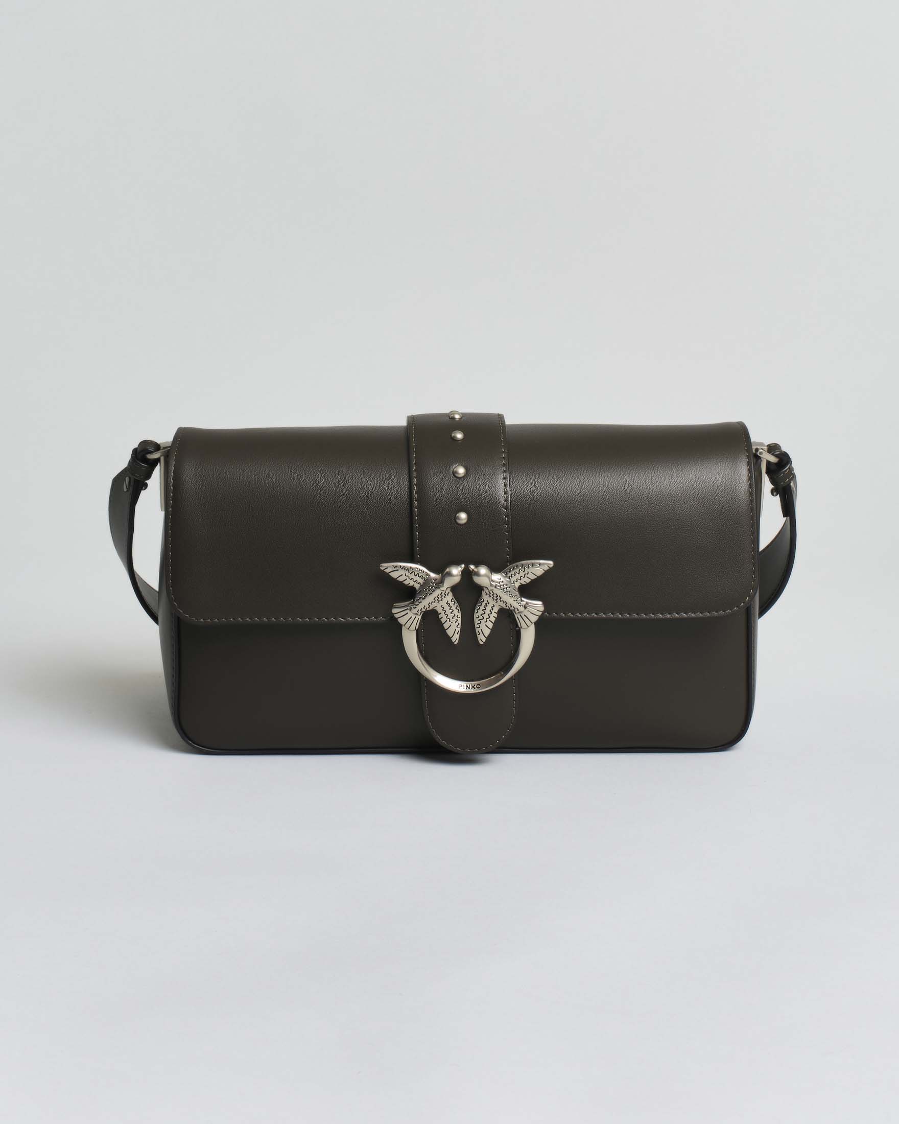 Borsa Love Bag Slouchy Pinko in pelle color fango con tracolla e fibbia Love Birds argentata