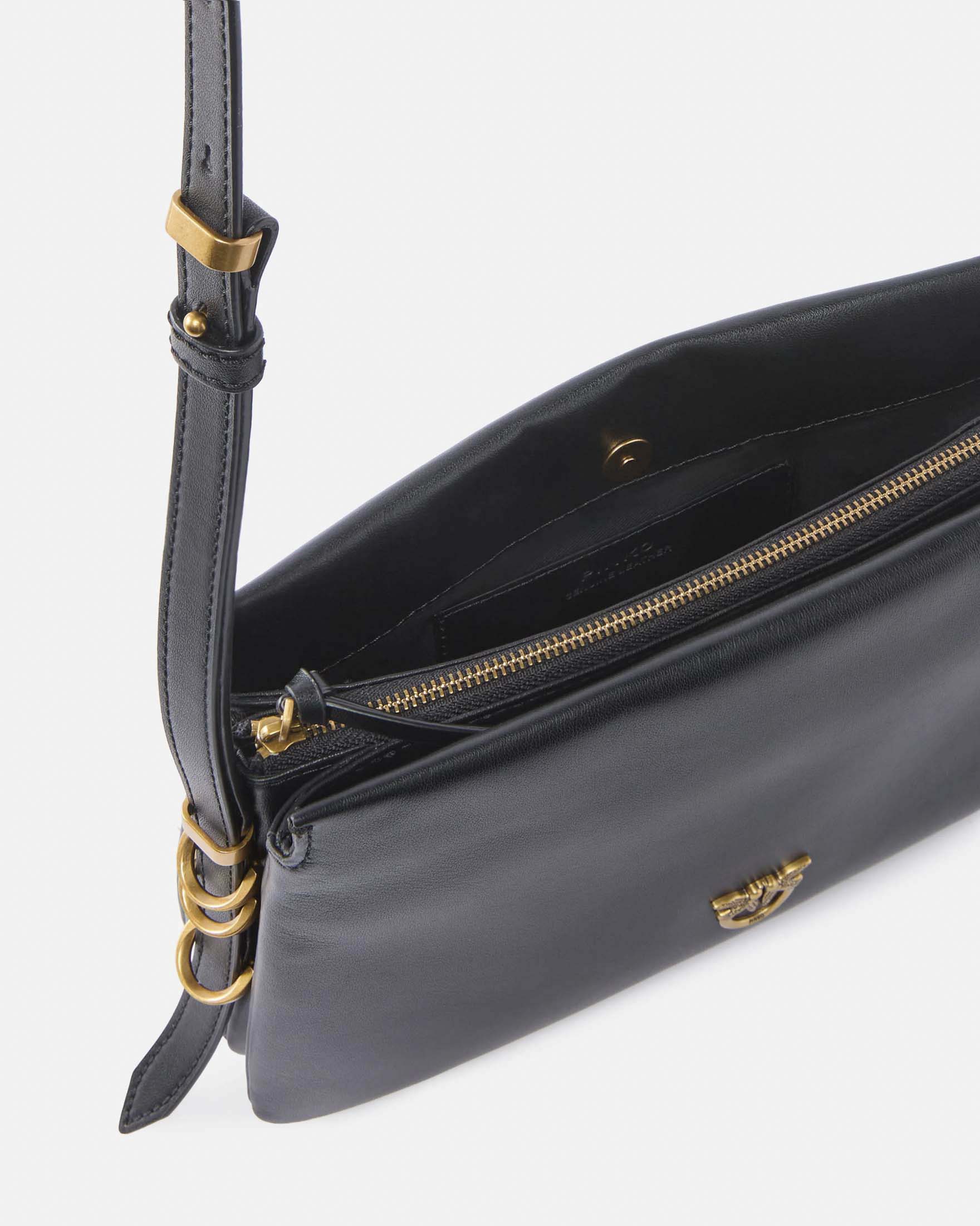 Borsa piccola One, Two, Three Bag in pelle liscia nera con logo Love Birds e tracolla dorata image