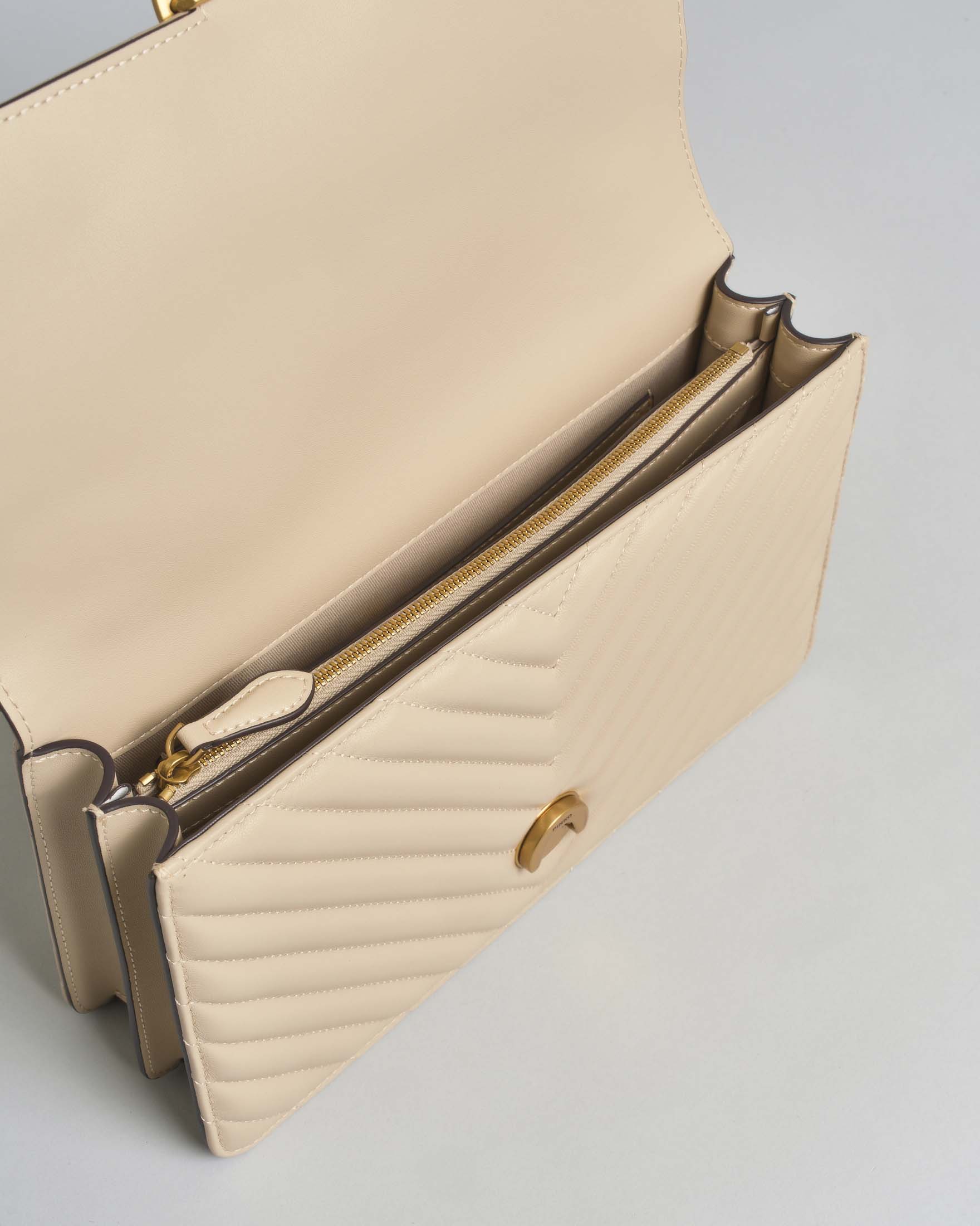 Borsa Love Bag One Chevron Pinko in pelle beige con fibbia Love Birds dorata e tracolla a catena image