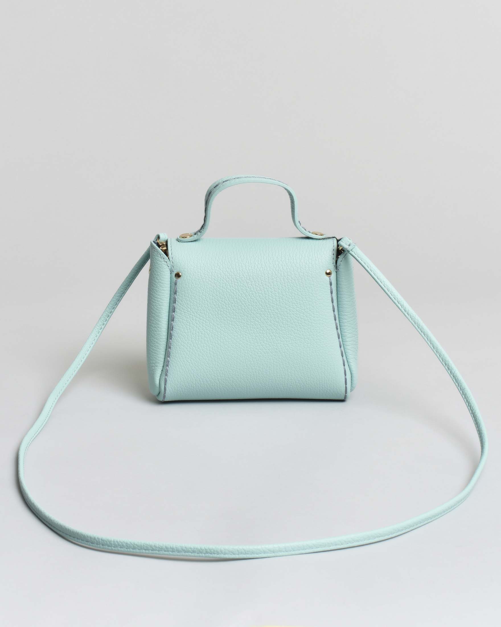 Mini Bag Visonà in pelle martellata verde acqua con tracolla removibile