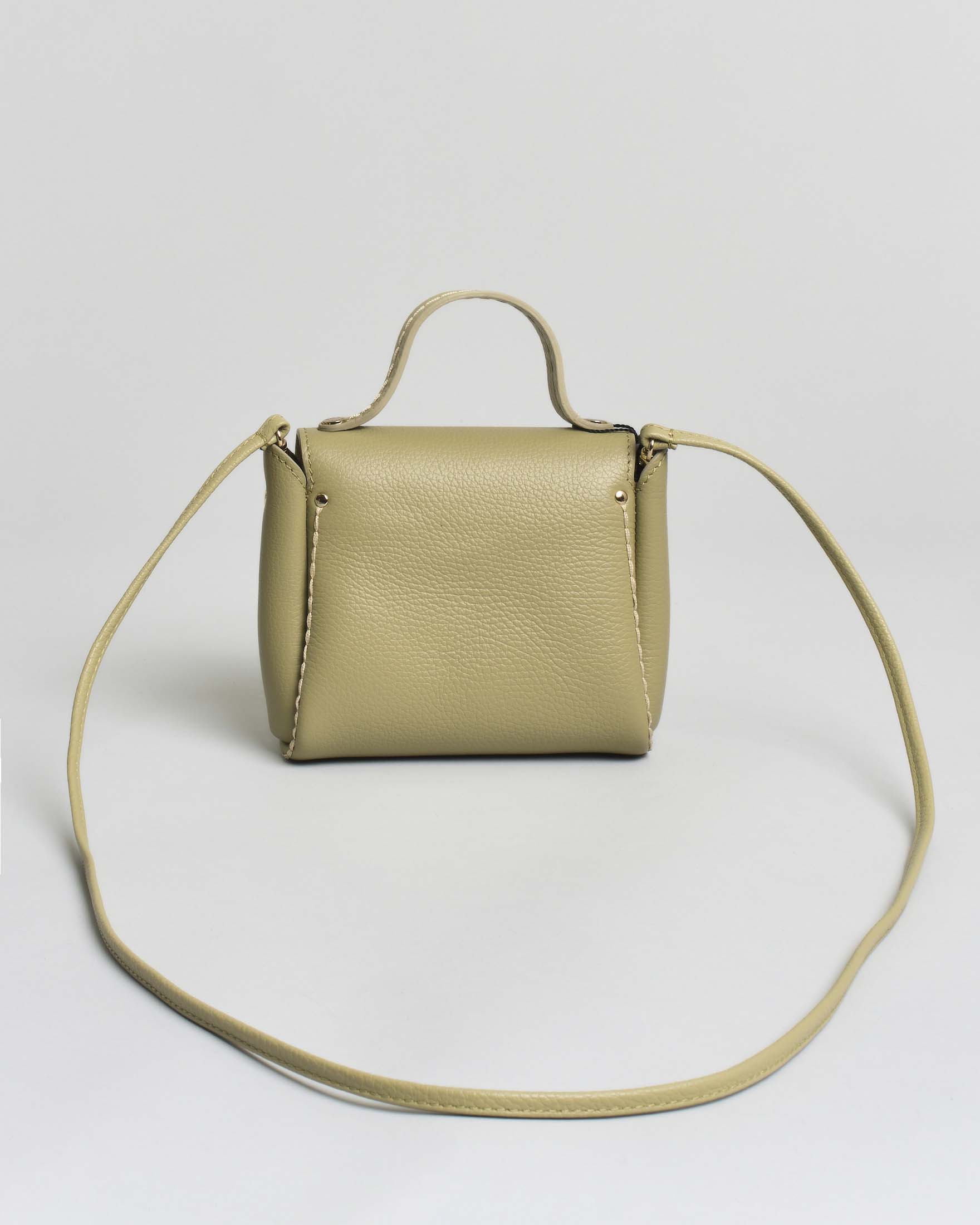 Mini Bag Visonà in pelle martellata color salvia con tracolla removibile