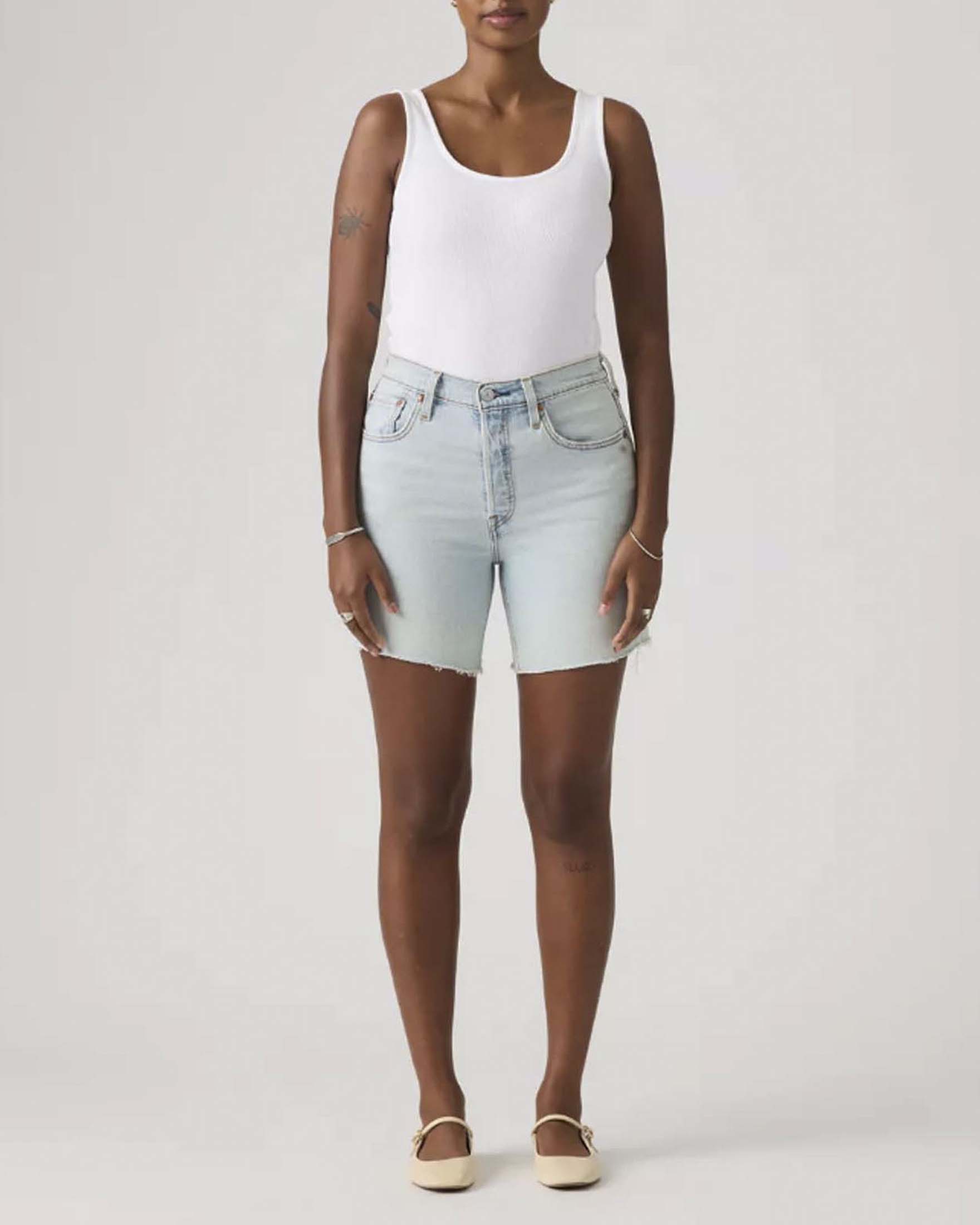 Short in denim 501® Mid Thigh Leightweight Levi's lavaggio bleached