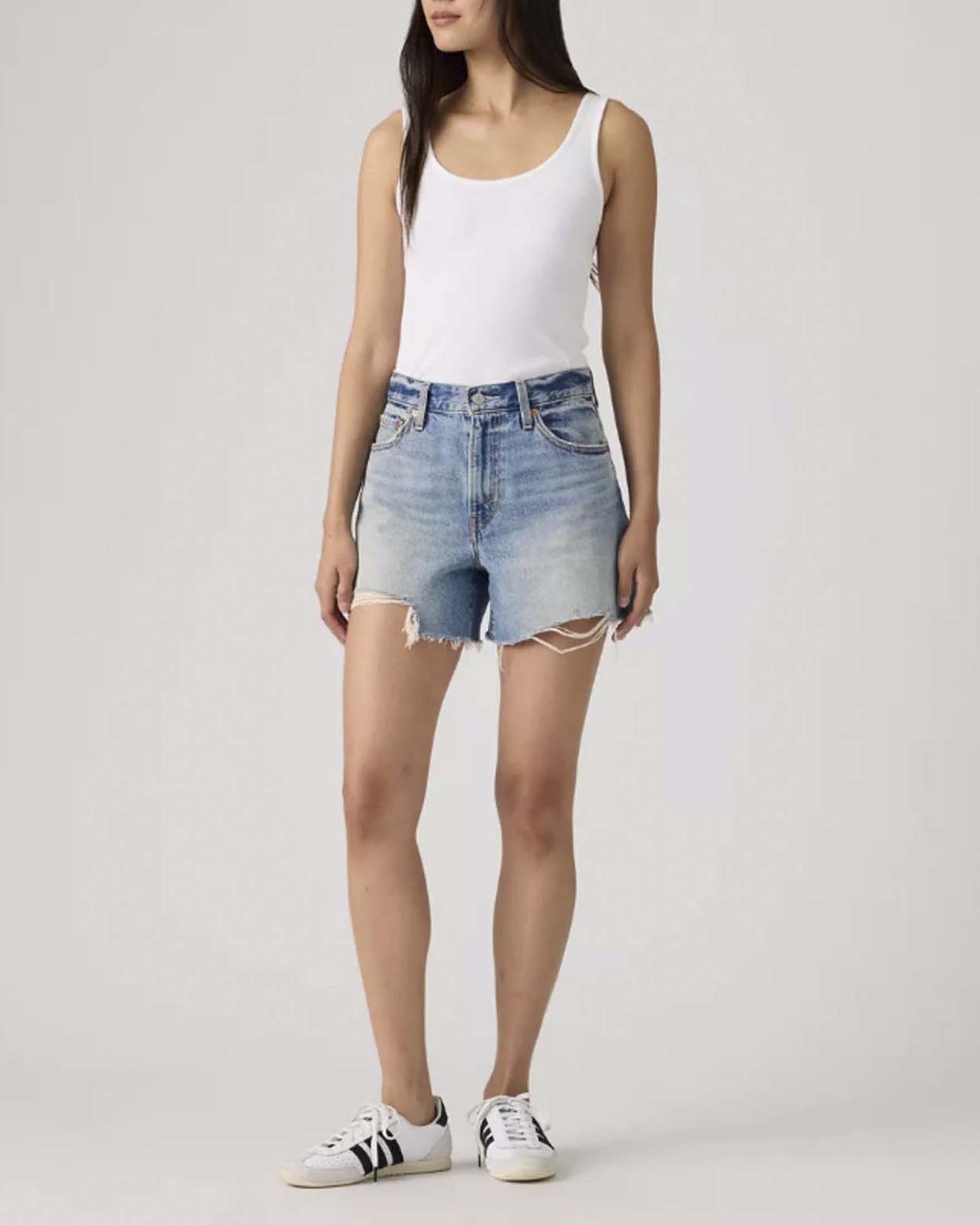 Bermuda Ribcage Short Zip Levi's in denim chiaro sfrangiato