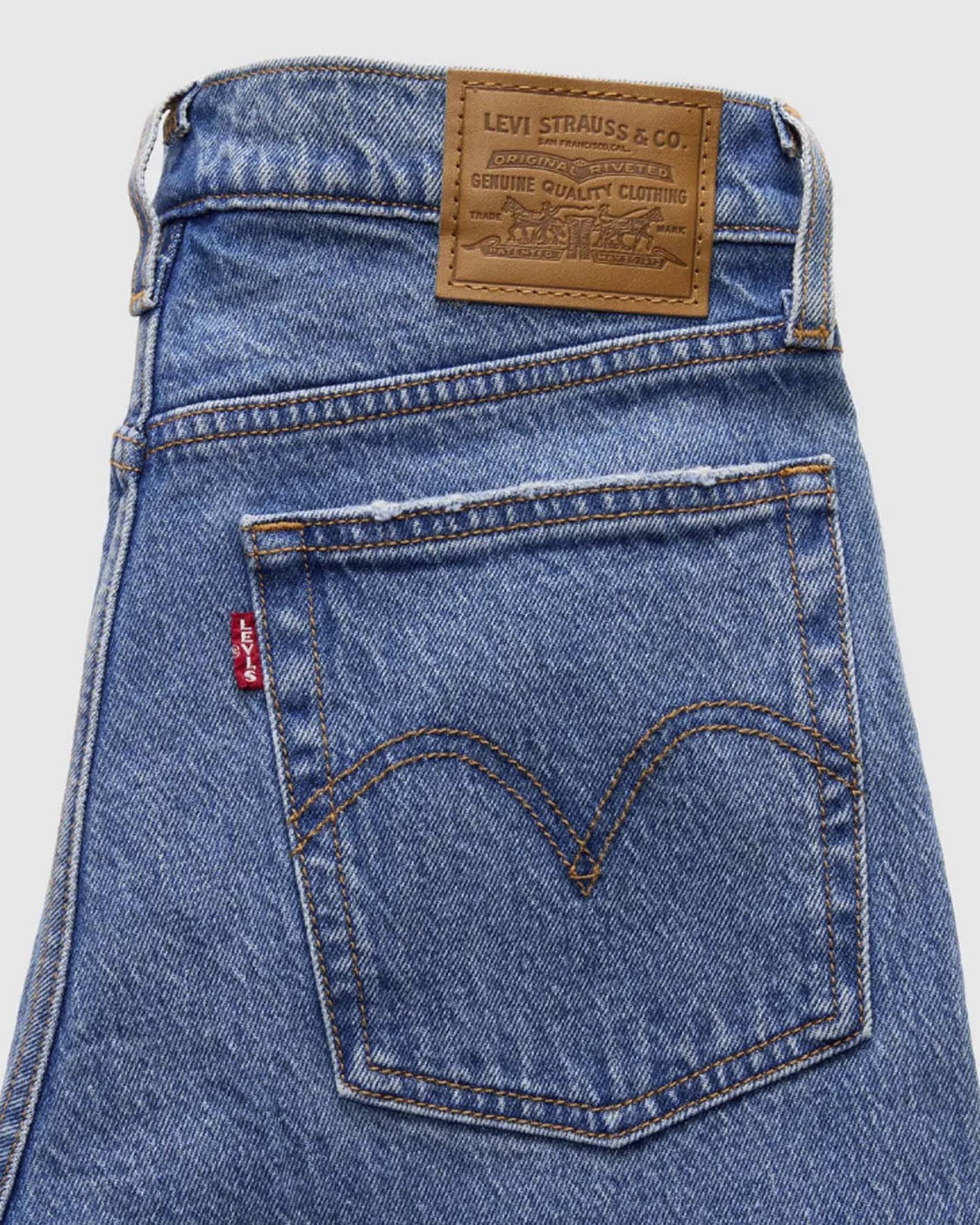 Jeans Wedgie Straight Levi's super stone washed a taglio dritto