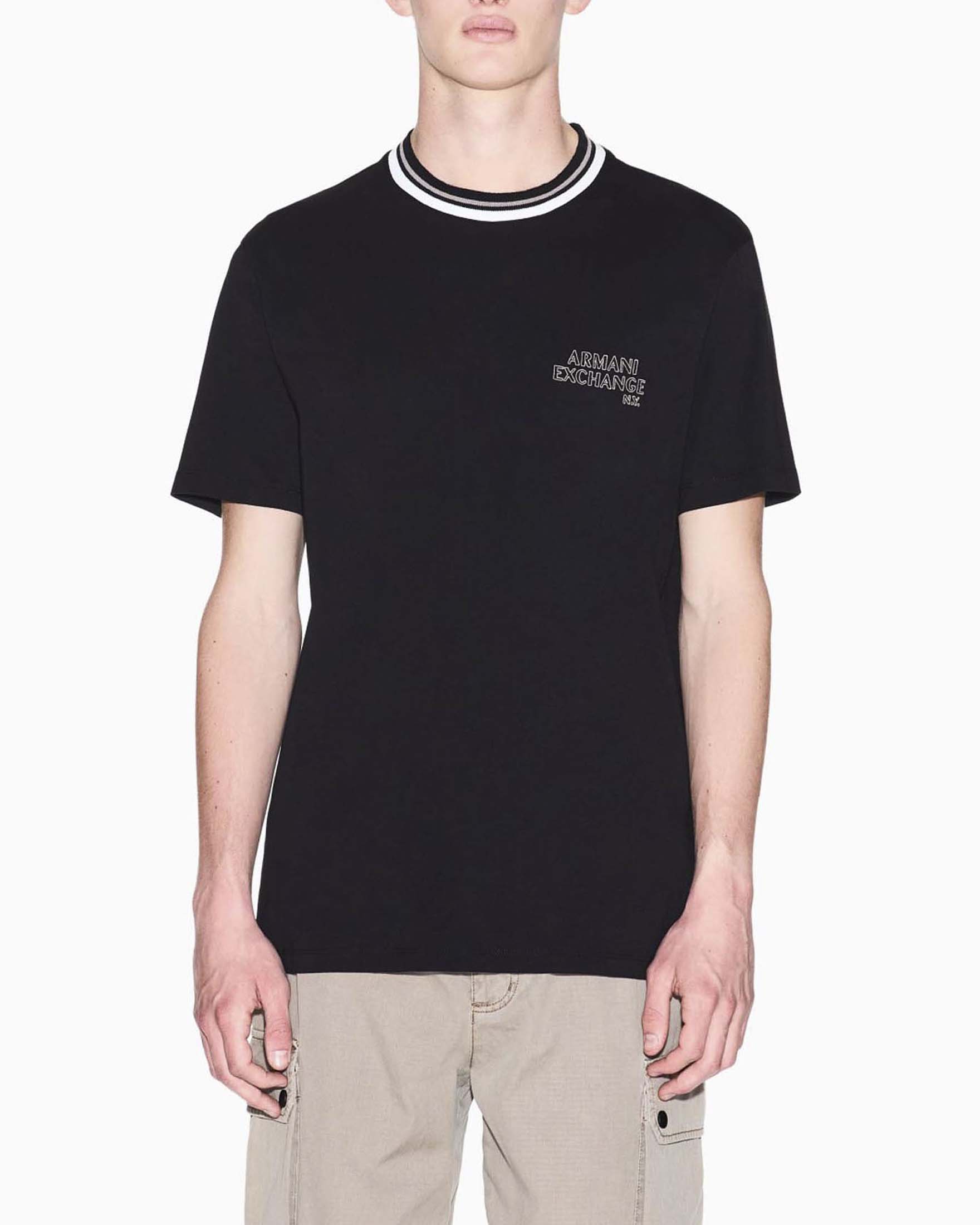 T-shirt Armani Exchange nera in cotone con logo ricamato e bordo a righe image