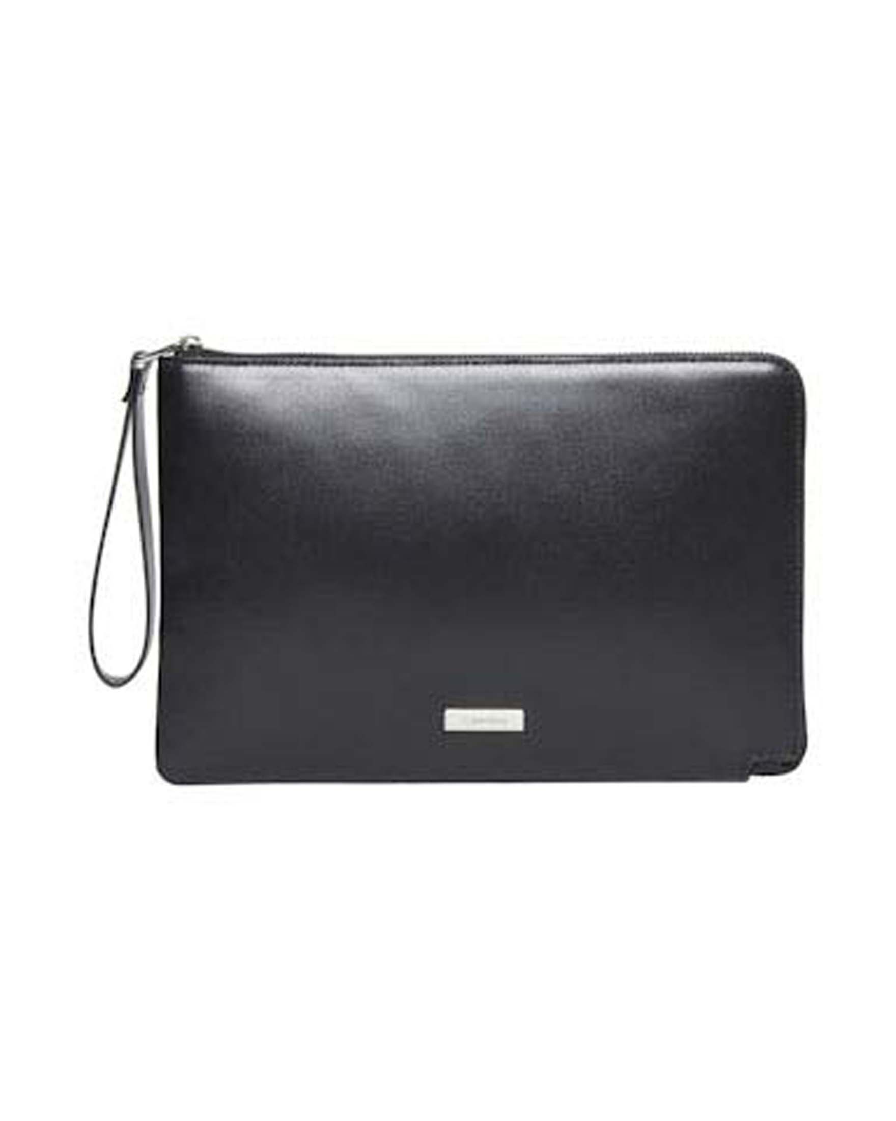 Pochette Jeans nera in pelle liscia con logo in metallo