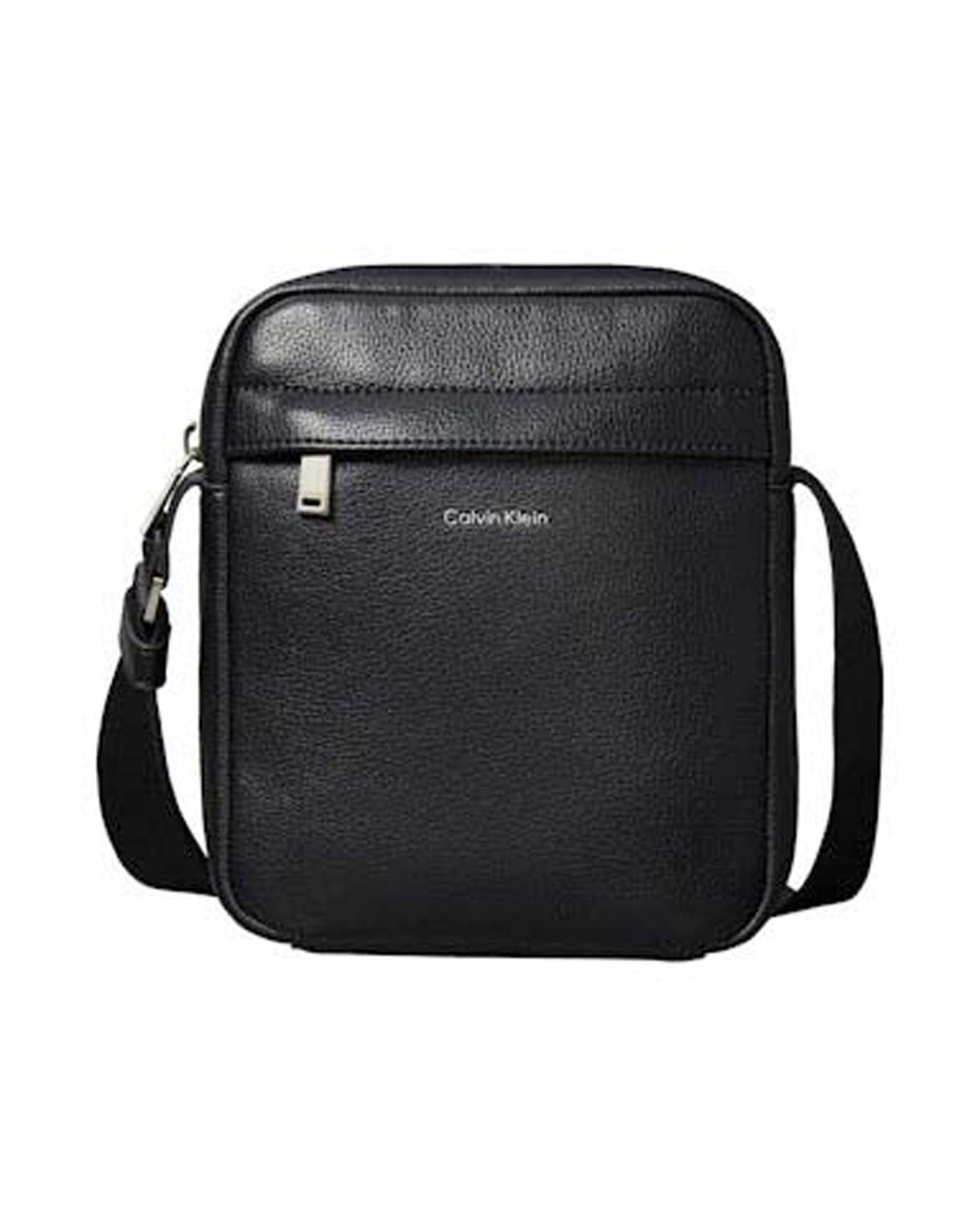 Borsa a tracolla Jeans nera in similpelle martellata con logo stampato
