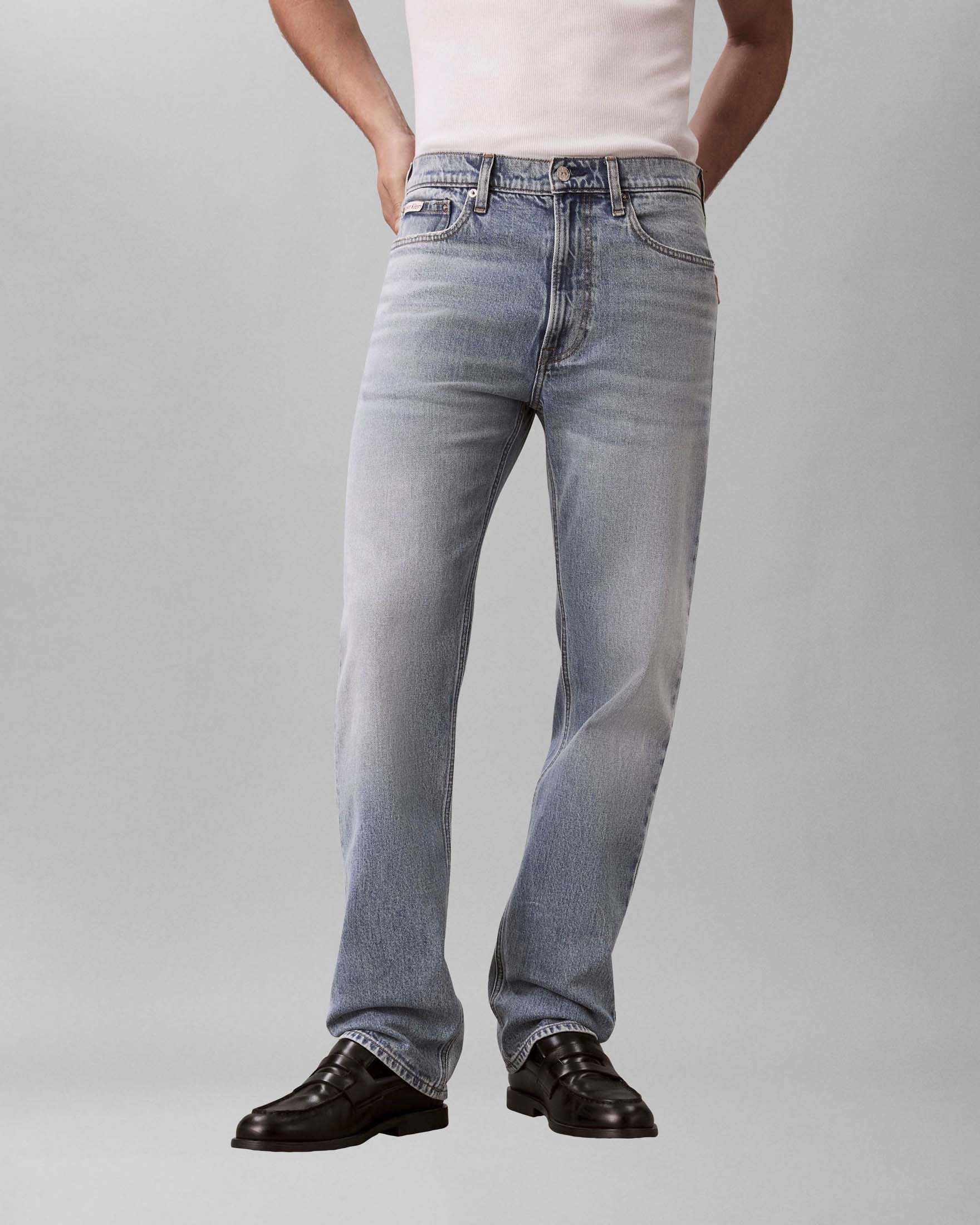 Calvin Klein Jeans light wash in cotone elasticizzato image