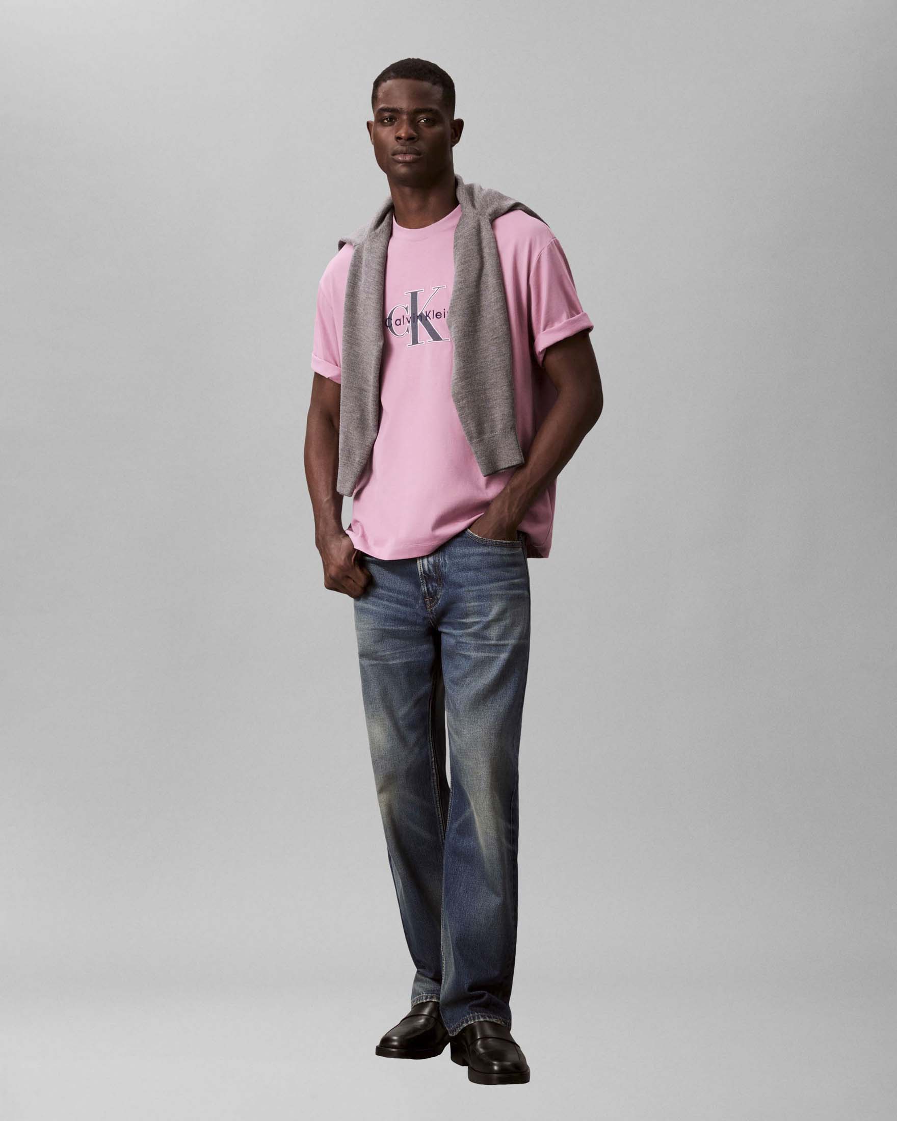 T-shirt mezza manica Calvin Klein Jeans rosa in cotone con ricamo logo monogramma