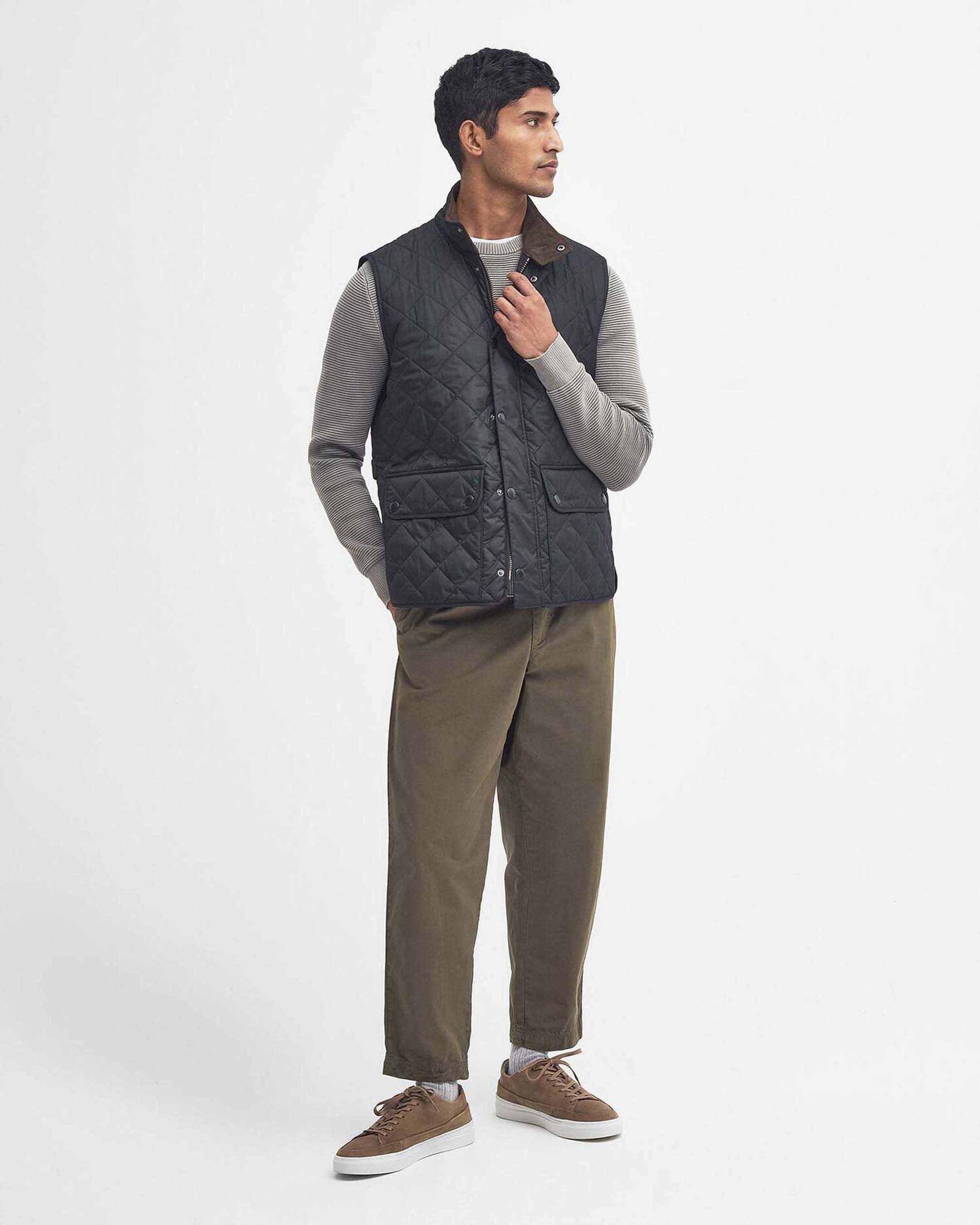 Gilet Lowerdale blu trapuntato a rombi con colletto in velluto marrone