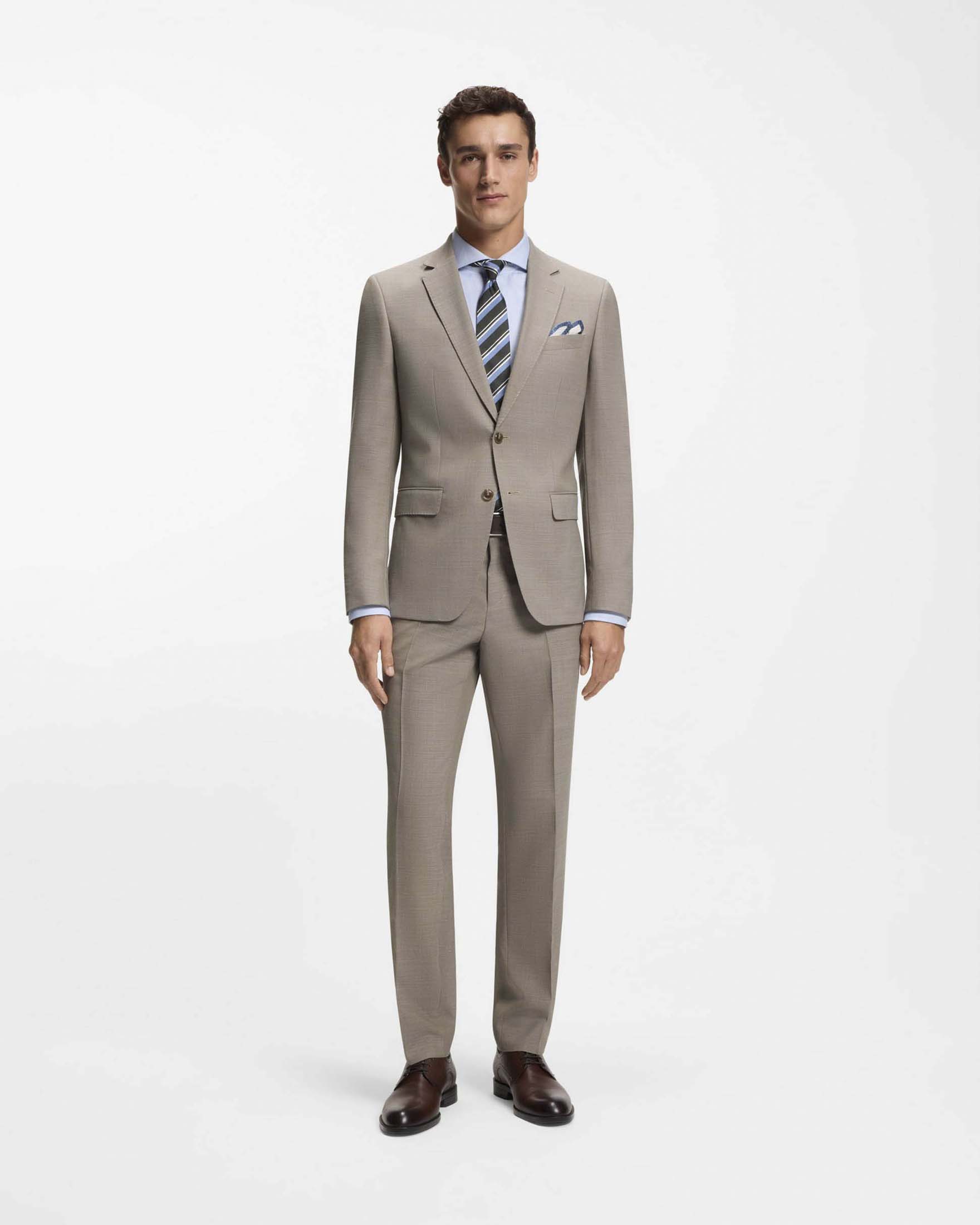 Abito Boss color noce Huge slim-fit in tessuto armaturato di lana stretch