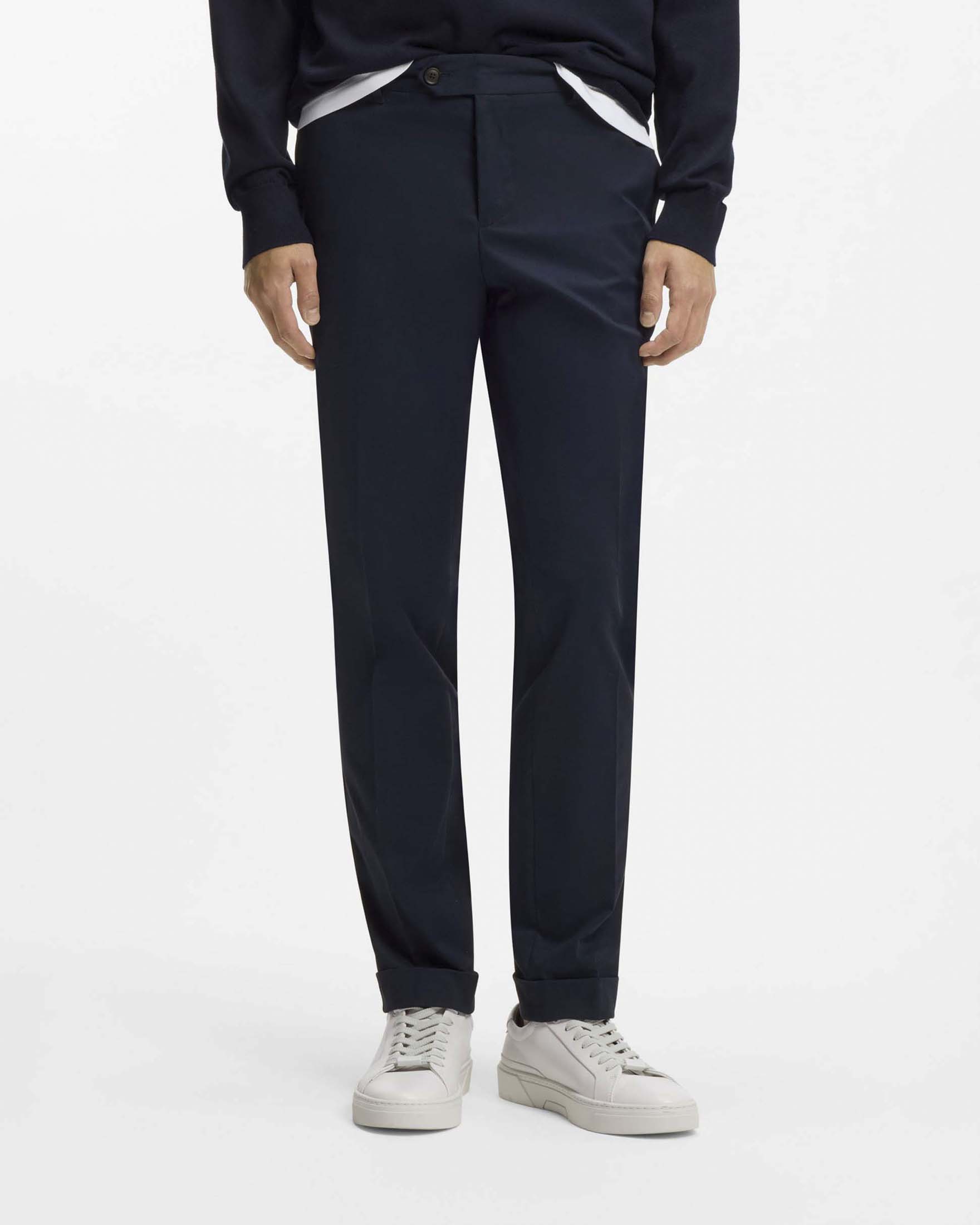 Pantalone chino Boss Genius blu in gabardina di cotone stretch image