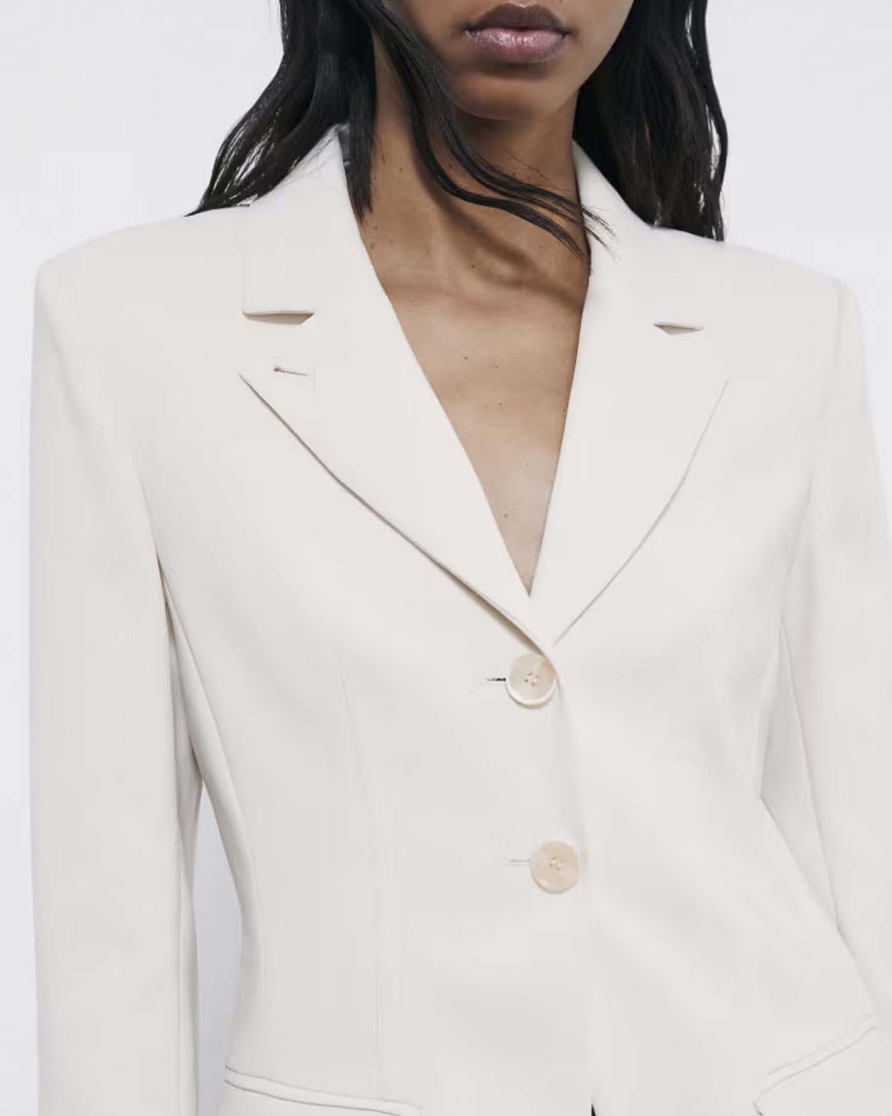 Blazer slim sartoriale color avorio Patrizia Pepe in crêpe stretch a due bottoni