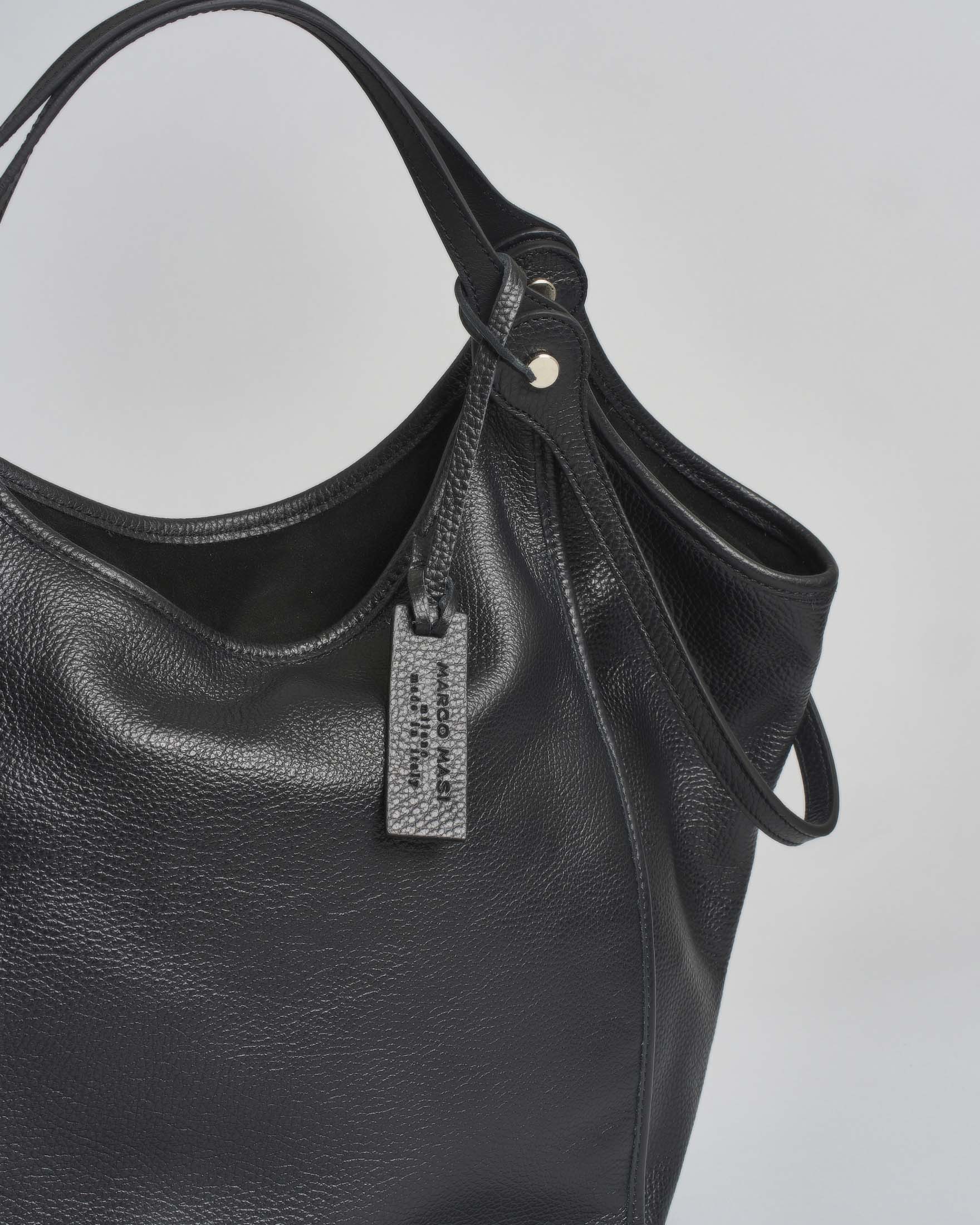 Borsa Marco Masi a spalla grande in pelle martellata nera con profili in pelle tono su tono image