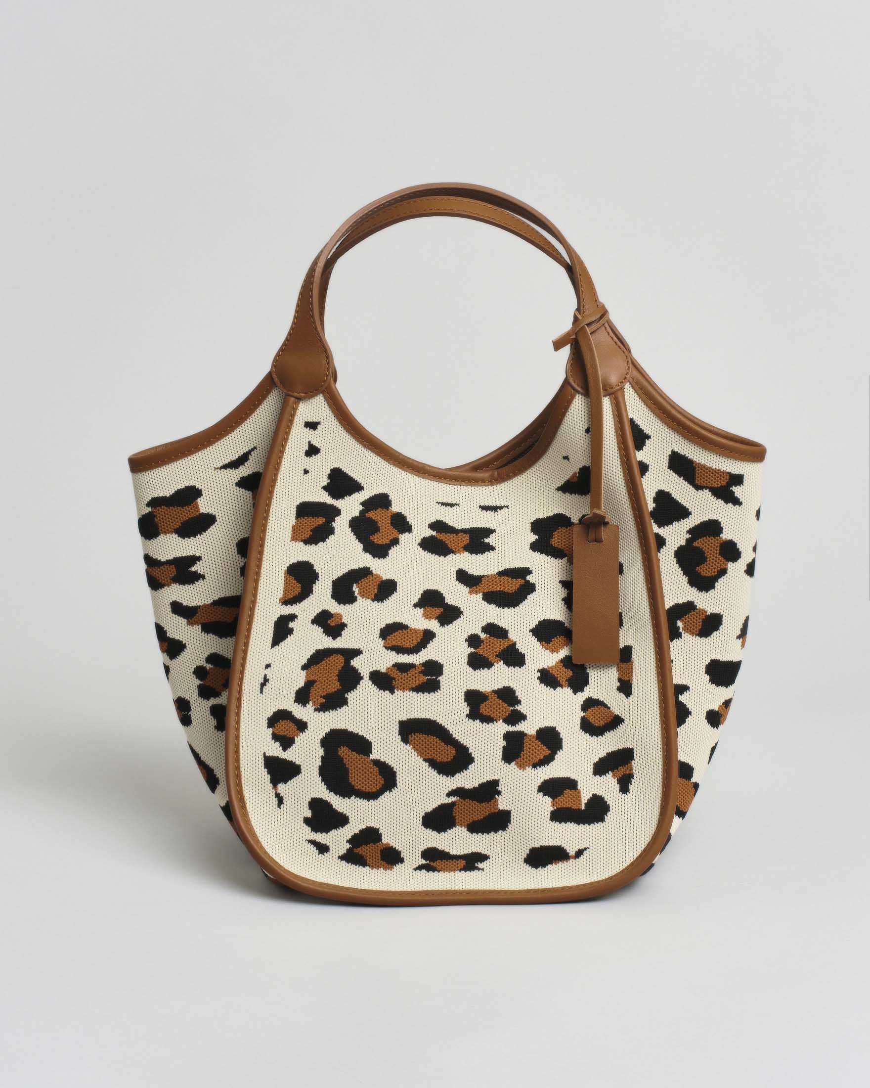 Borsa a spalla in fantasia jaquard leopardata con profili in pelle a contrasto