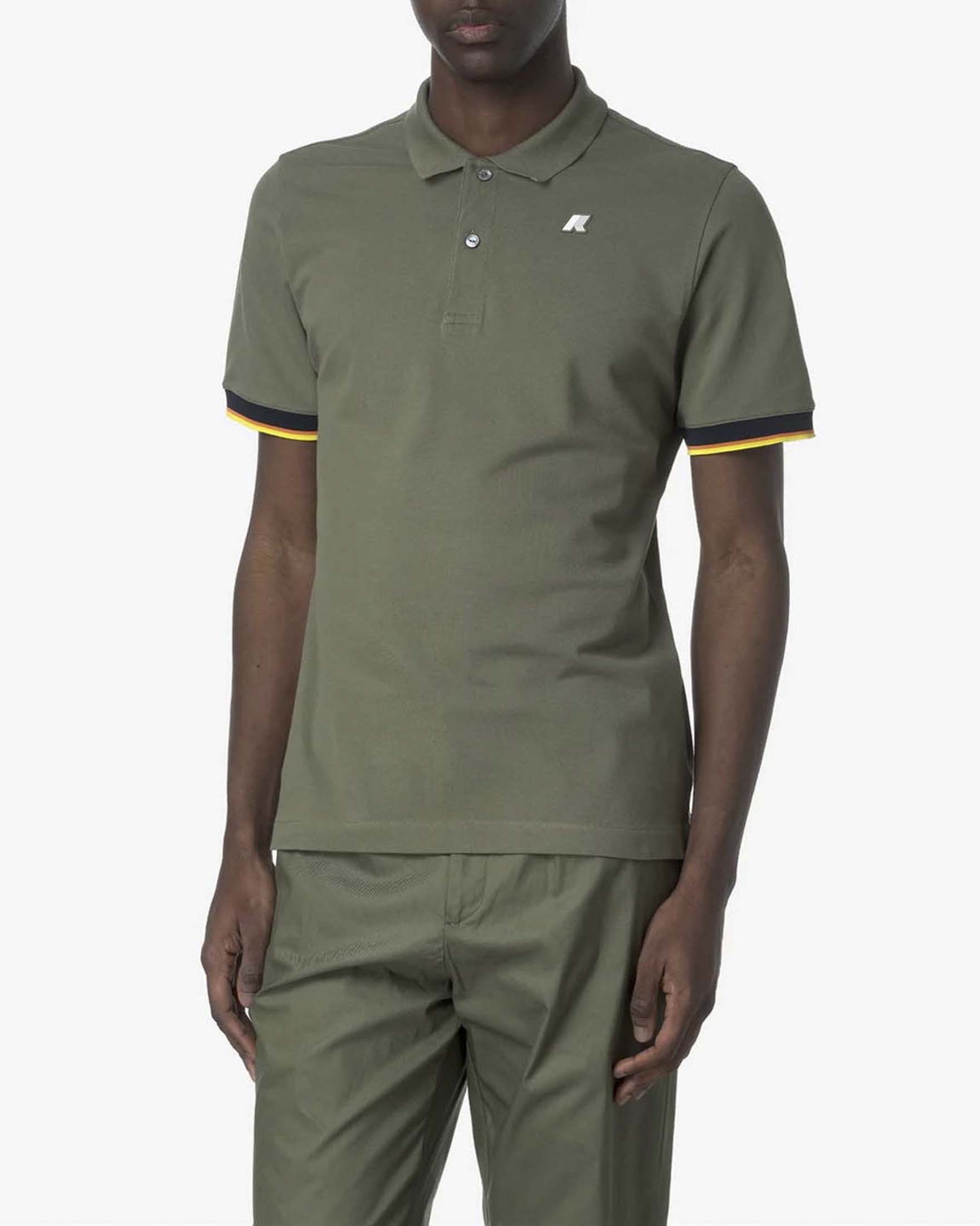 Polo Vincent verde militare mezza manica in piquet di cotone stretch con bordino sulle maniche
