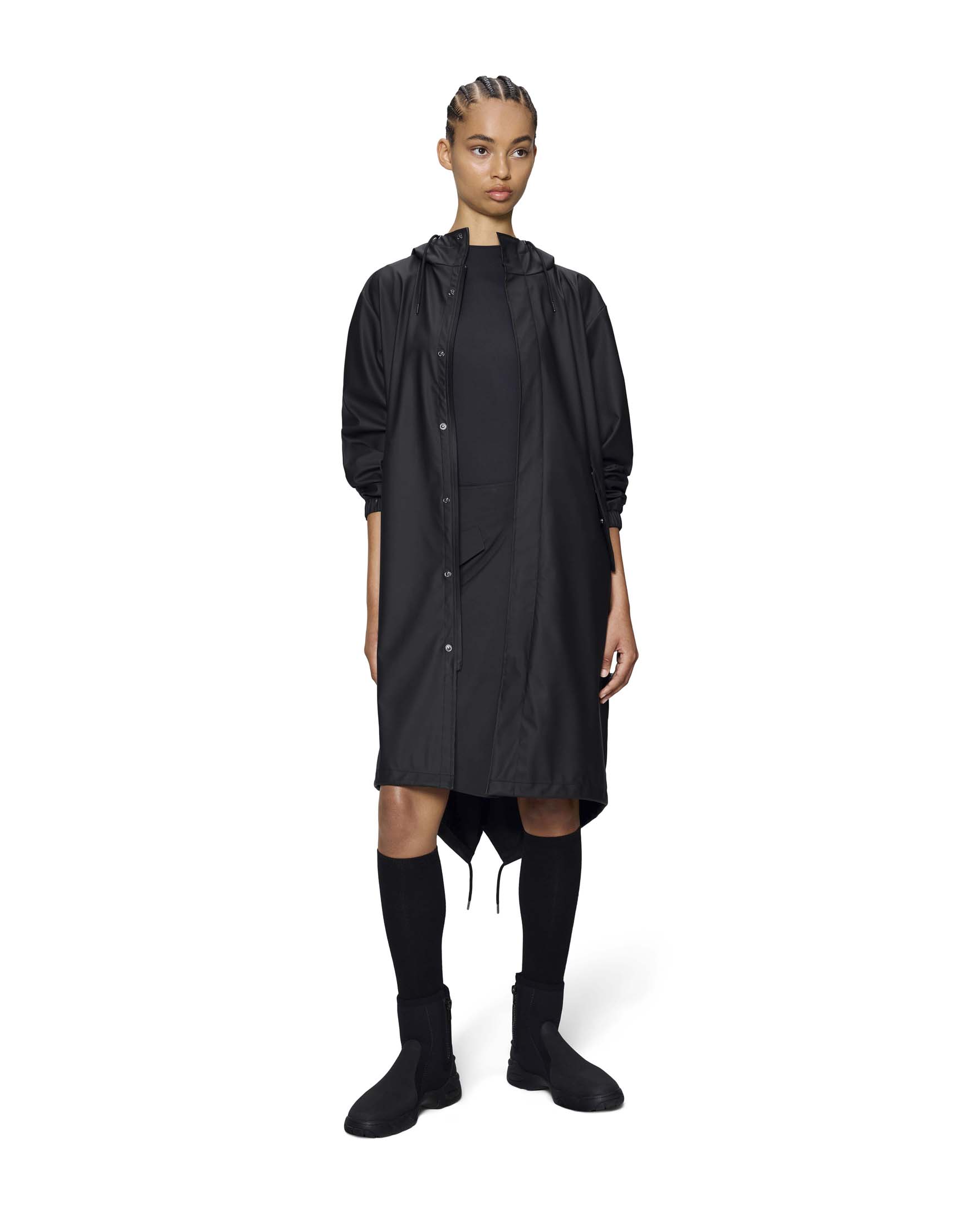 Rains — Fishtail Parka lungo nero Rains leggero con cappuccio fisso e visiera