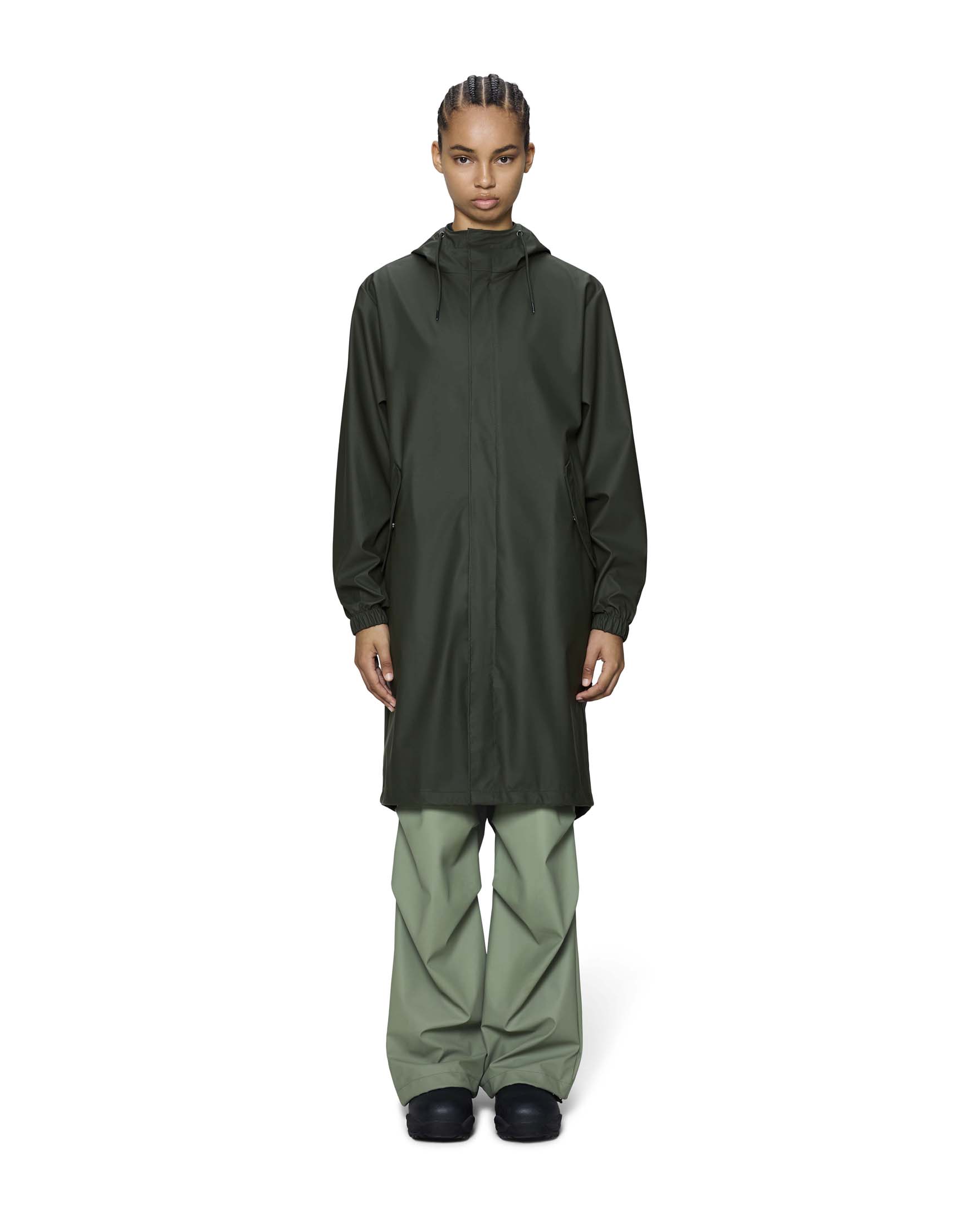 Fishtail Parka lungo verde militare Rains leggero con cappuccio fisso e visiera image
