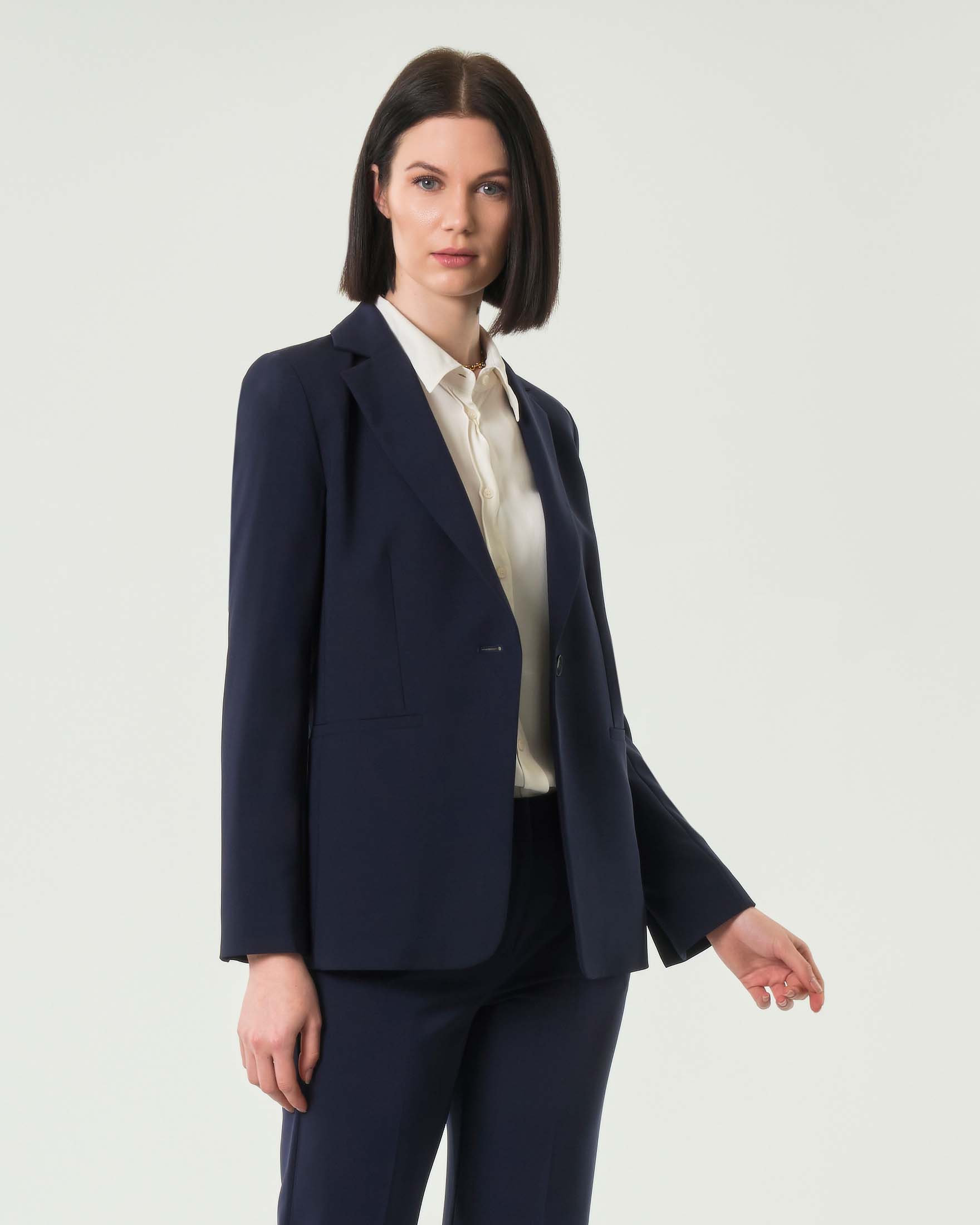 Giacca blu monopetto in tessuto stretch