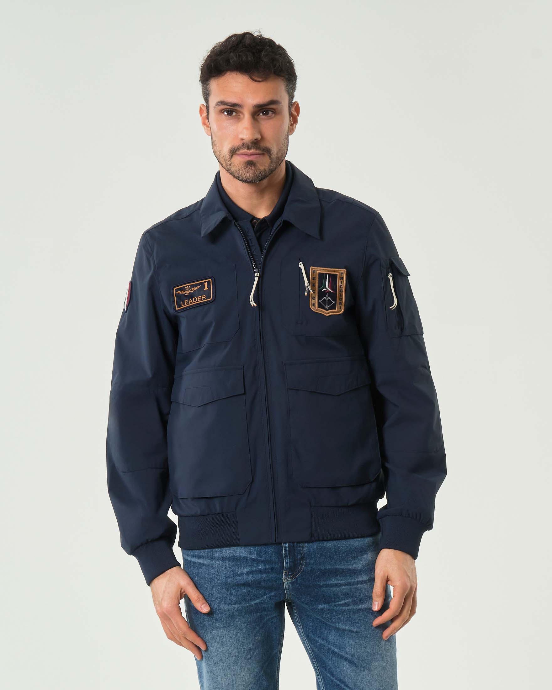 Giubbino pilota blu in tessuto tecnico leggero