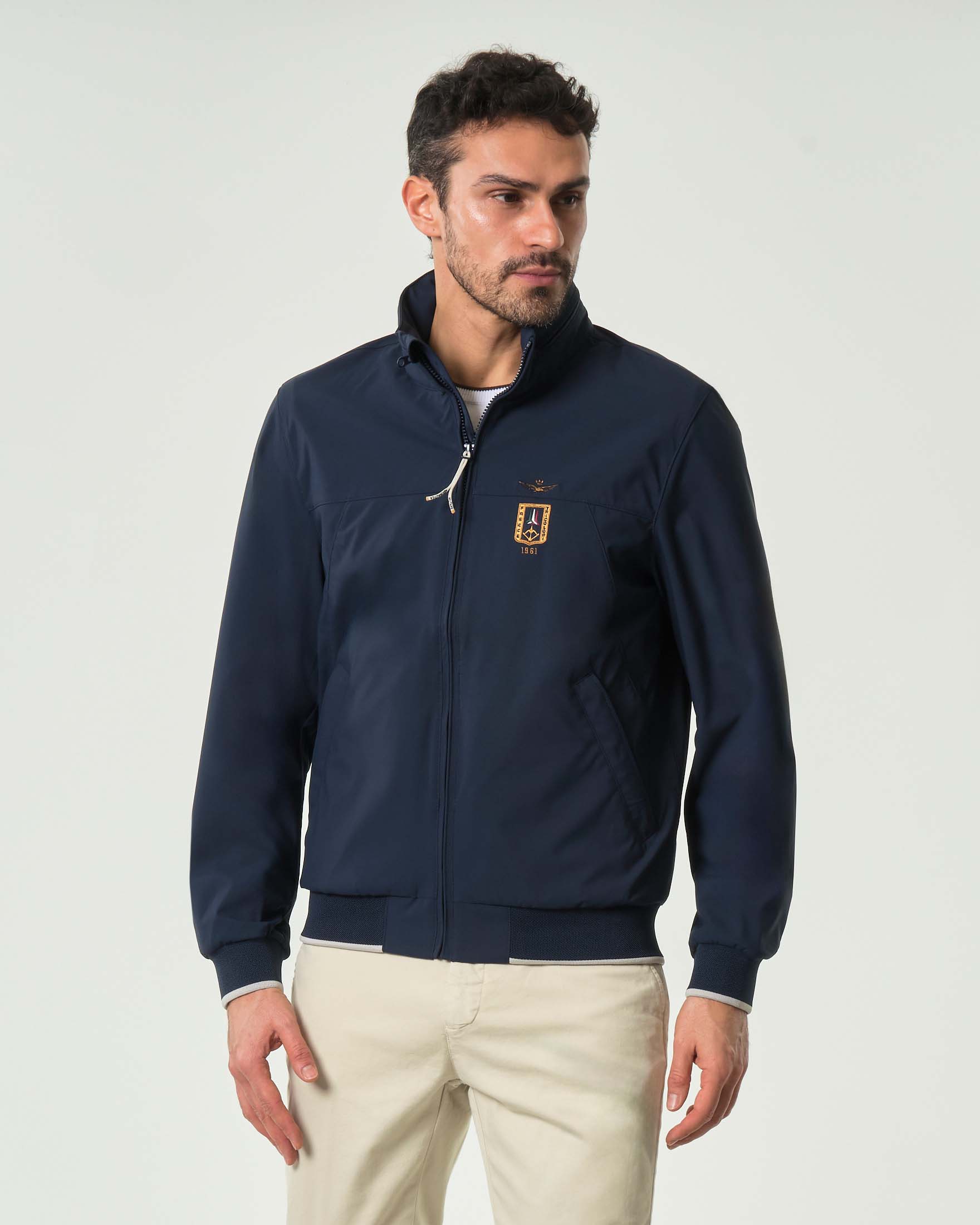 Giubbino sailor blu in tessuto leggero