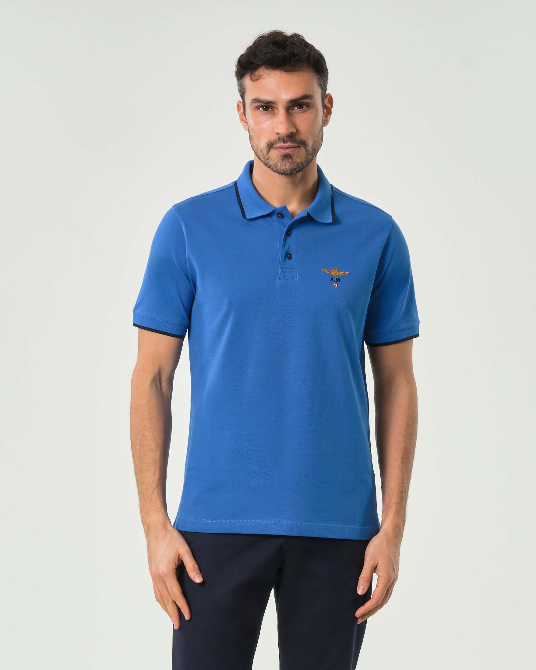 Aeronautica Militare — Polo Aeronautica Militare celeste in piqué di puro cotone con bordino blu e logo ricamato al petto