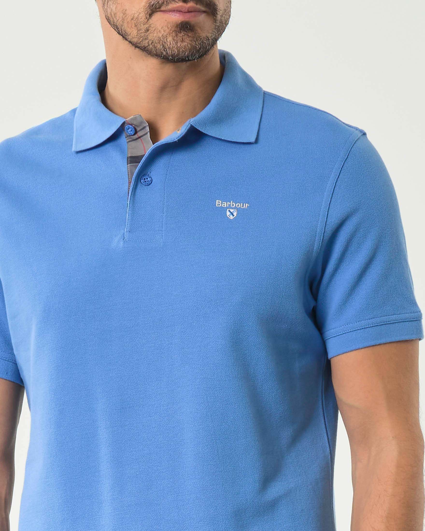 Polo mezza manica Barbour celeste in piquè di cotone con dettaglio tartan check image