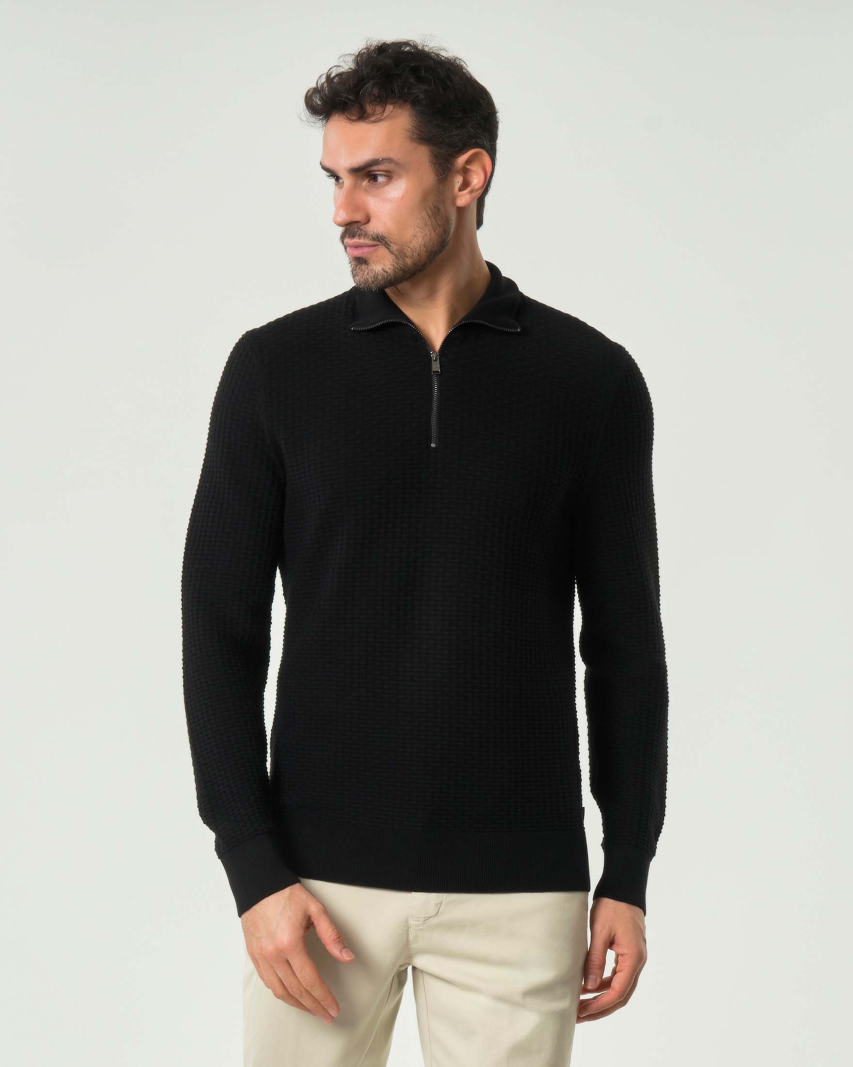 Maglia Boss in puro cotone micro mattoncino con apertura a mezza zip