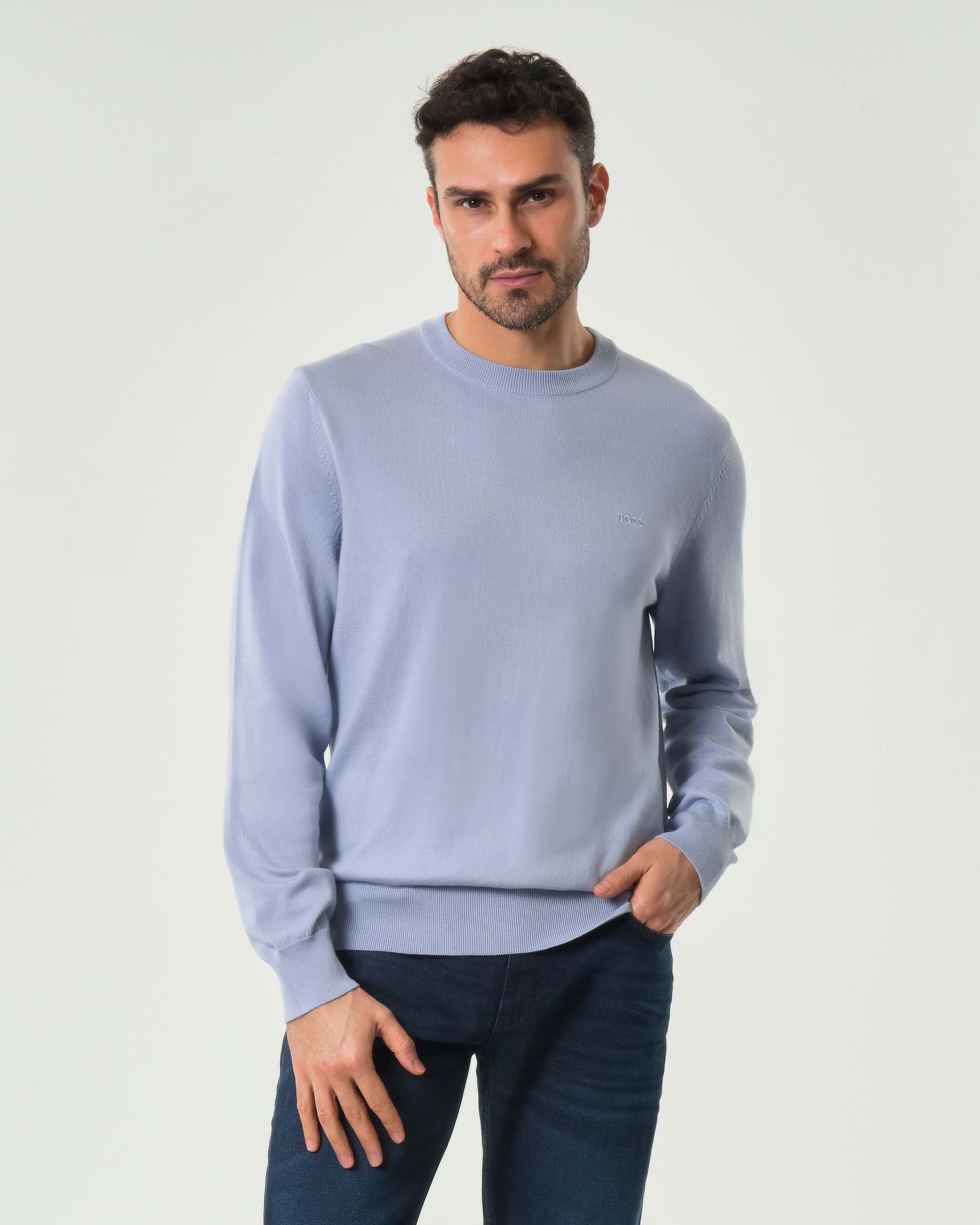 Maglia girocollo Upacas Boss azzurra in puro cotone con logo ricamato in tono sul petto