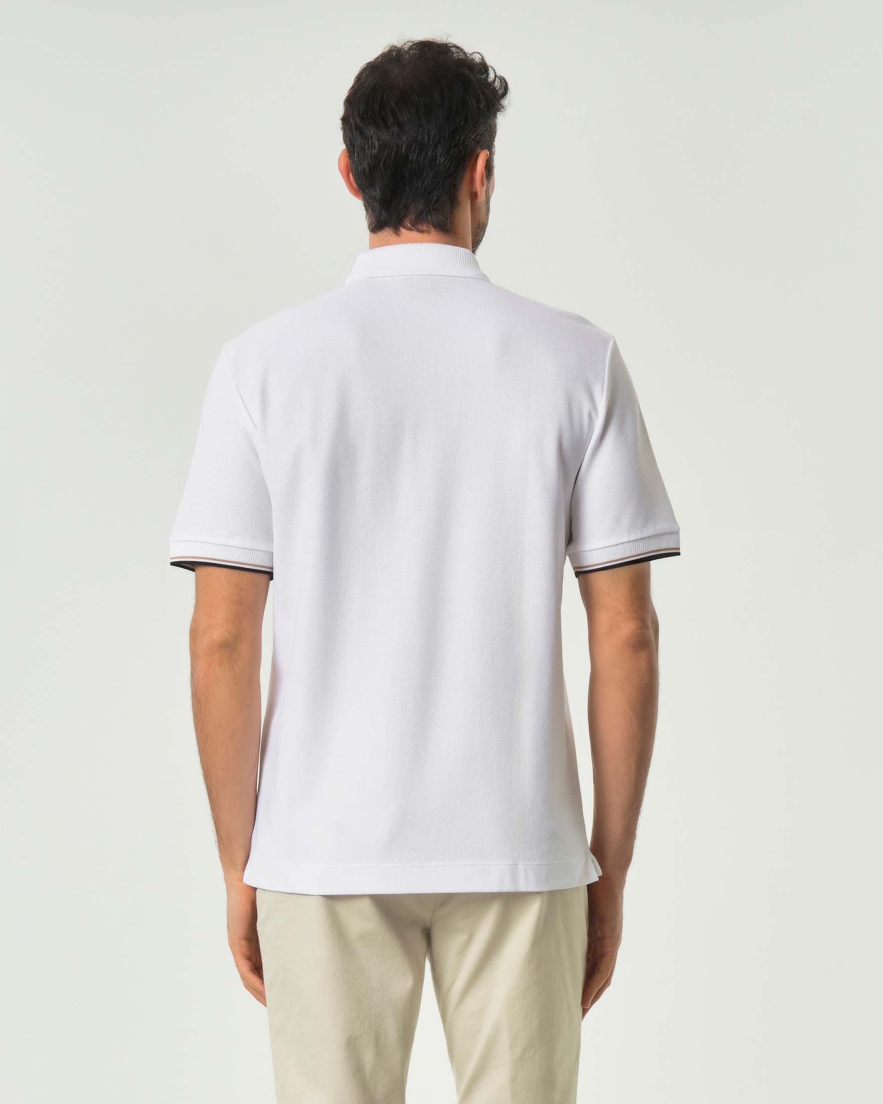 Polo mezza manica Boss bianca in puro cotone con apertura zip e bordino sulle maniche