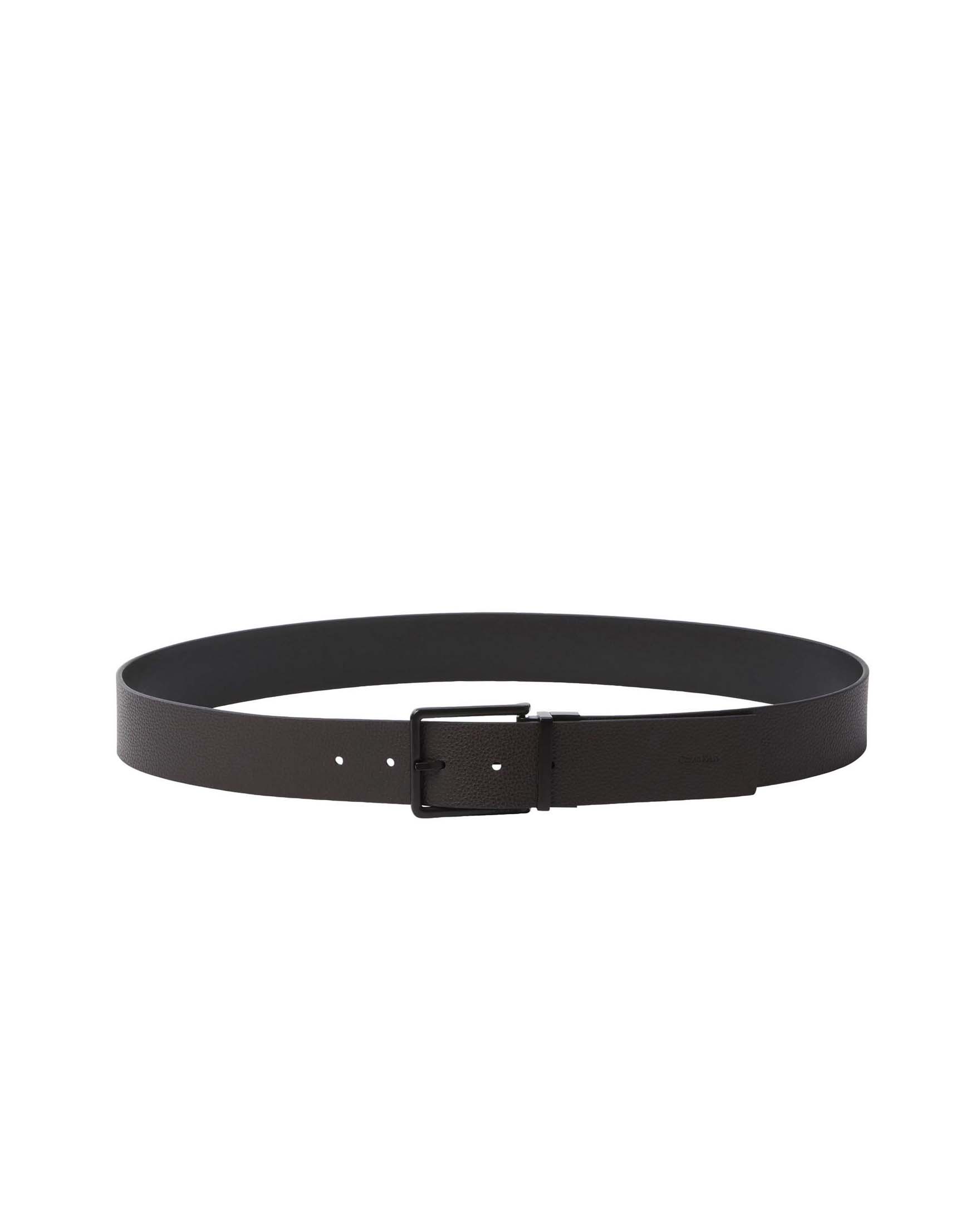 Cintura Calvin Klein Jeans nera in pelle martellata reversibile in liscia con logo impresso image